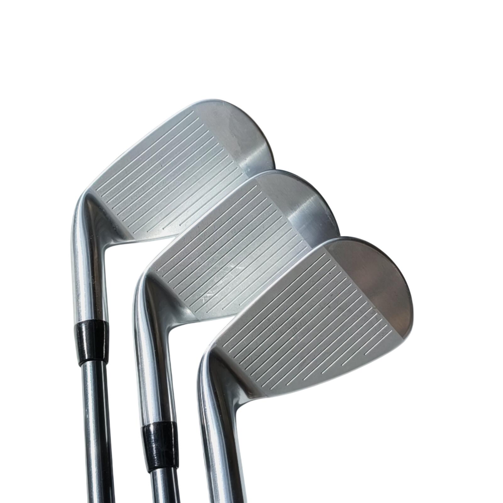 Titleist T250★ IJzerset / 6-PW+GW / Flex Regular / Grafiet 7/7