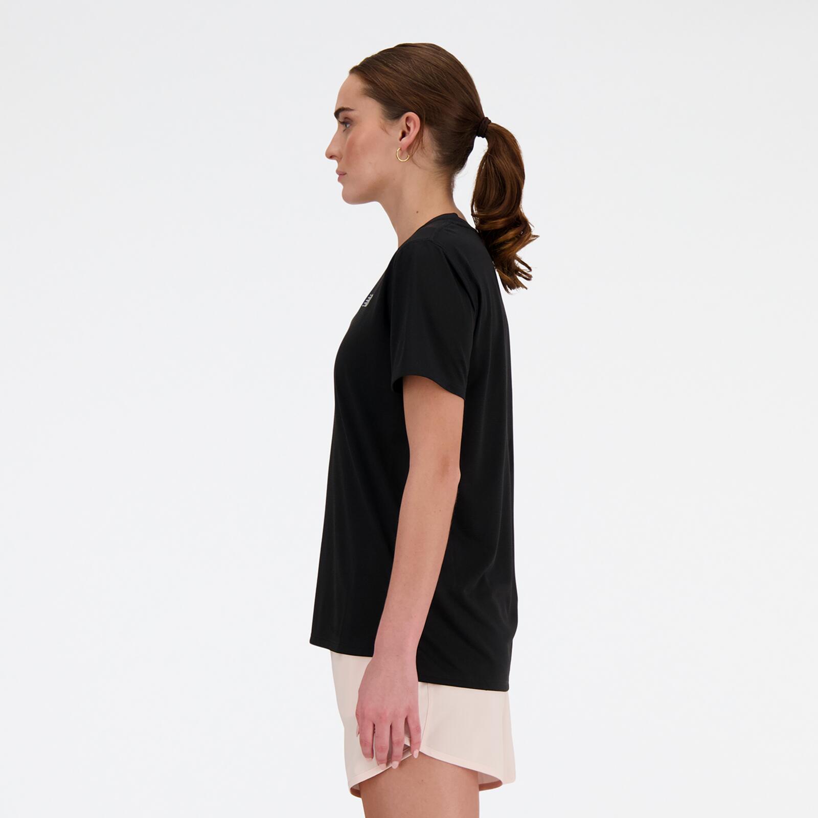 T-shirt New balance modelo WT41222BK para mulheres 6/6