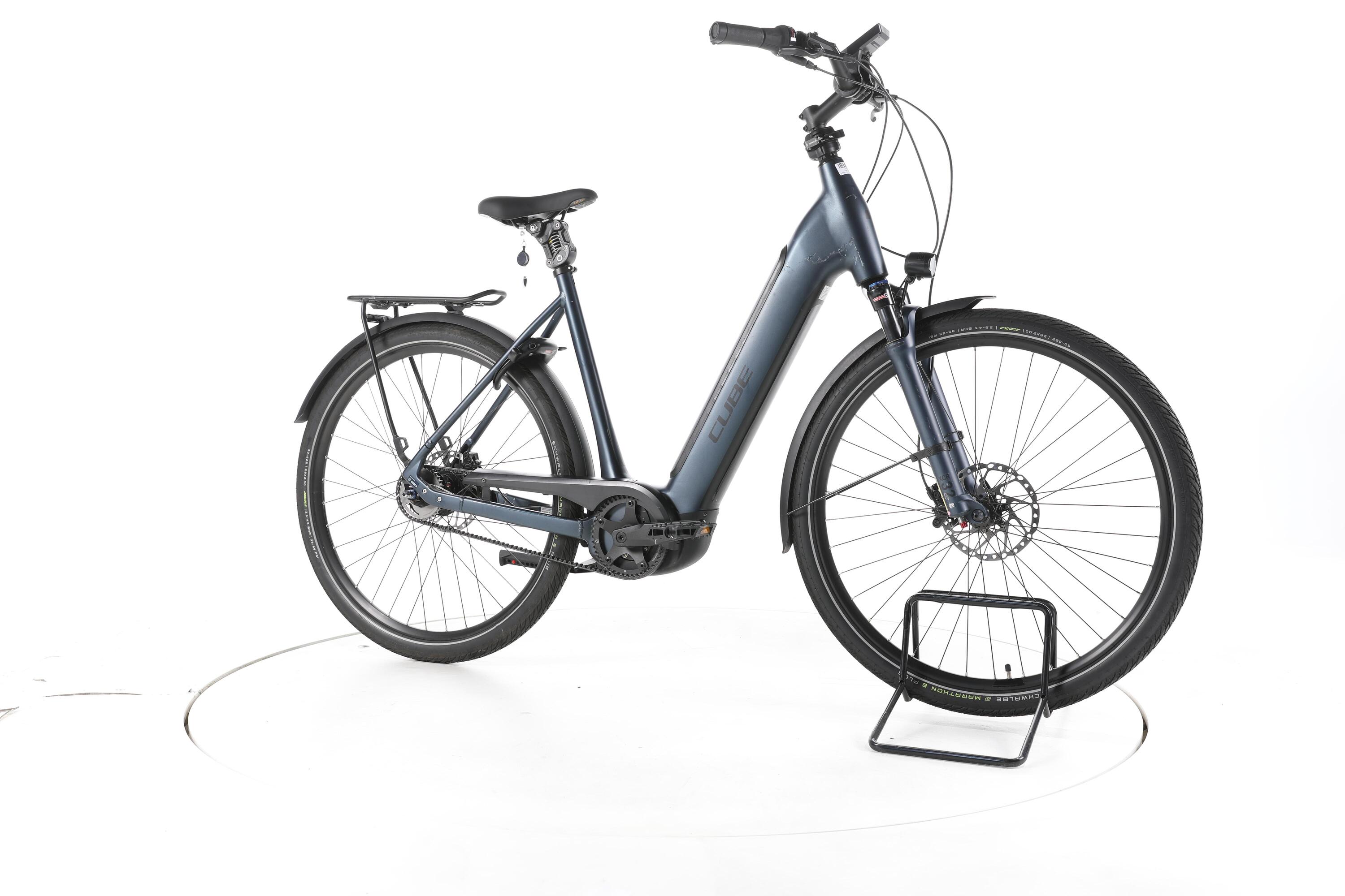 Segunda vida - Cube Supreme Hybrid SLT City E-Bike Degrau baixo - Bom Estado 2/7