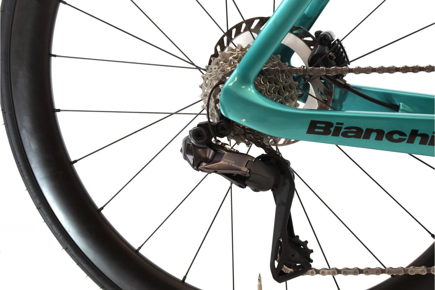 Segunda Vida · Bicicleta estrada ·  Oltre Comp Di2 12V · Muito bom estado 3/8