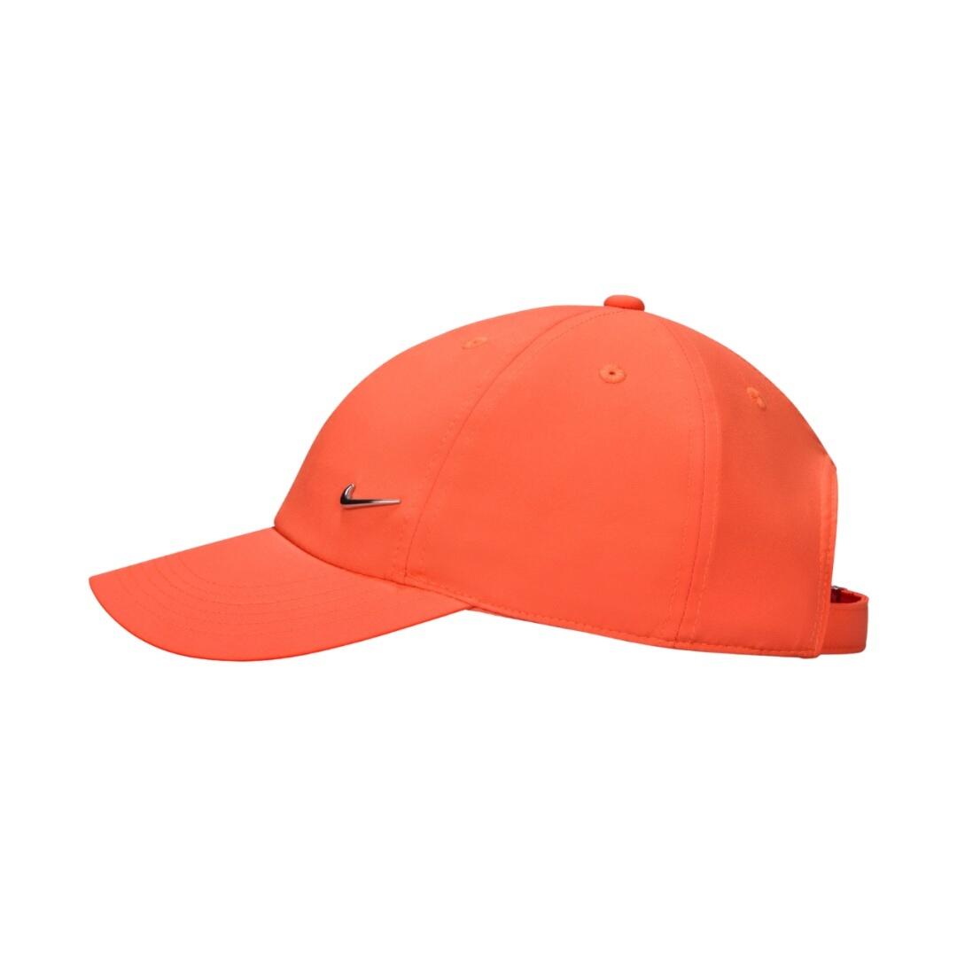 Nike czapka z daszkiem dri-fit club dla dzieci junior fb5064 842 pomarańczowa 5/6