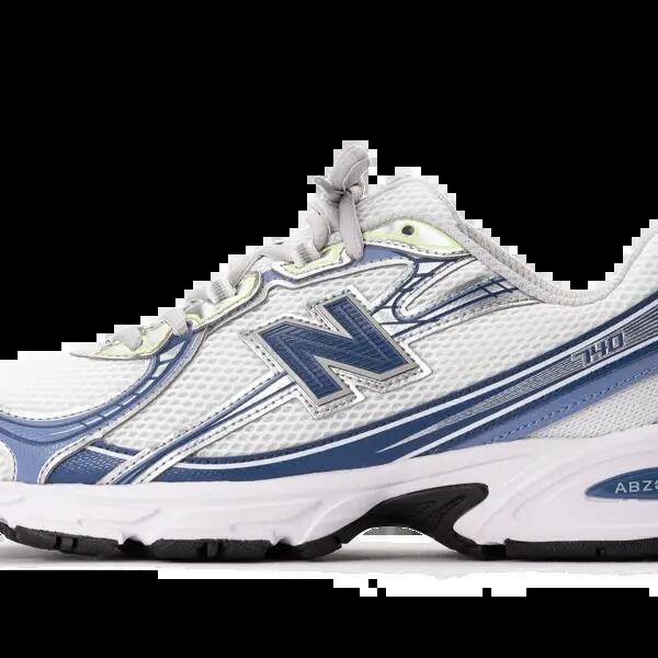 740 White Magic Blue