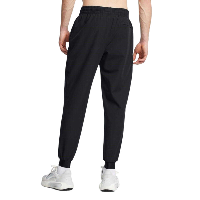 Pantaloni negri Under Armour rezistenți și elastici