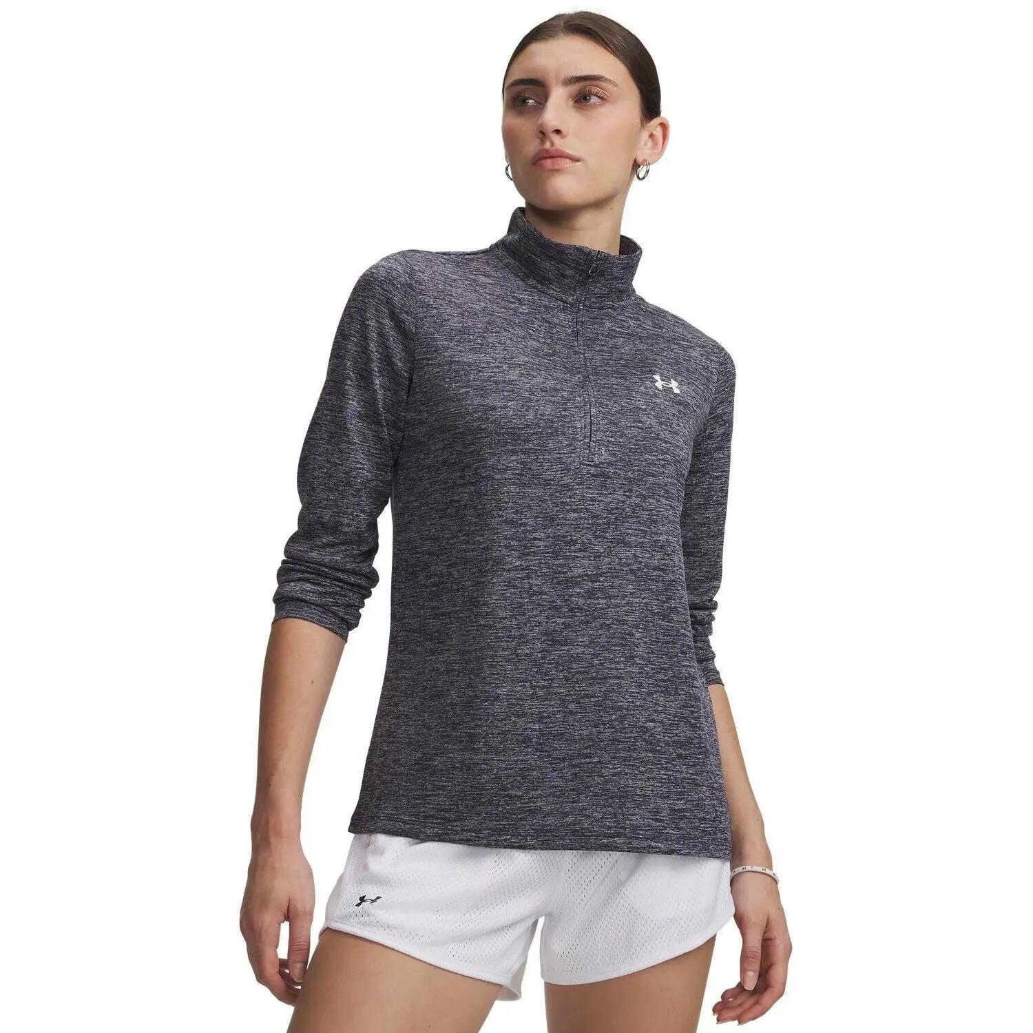 UNDER ARMOUR picture
