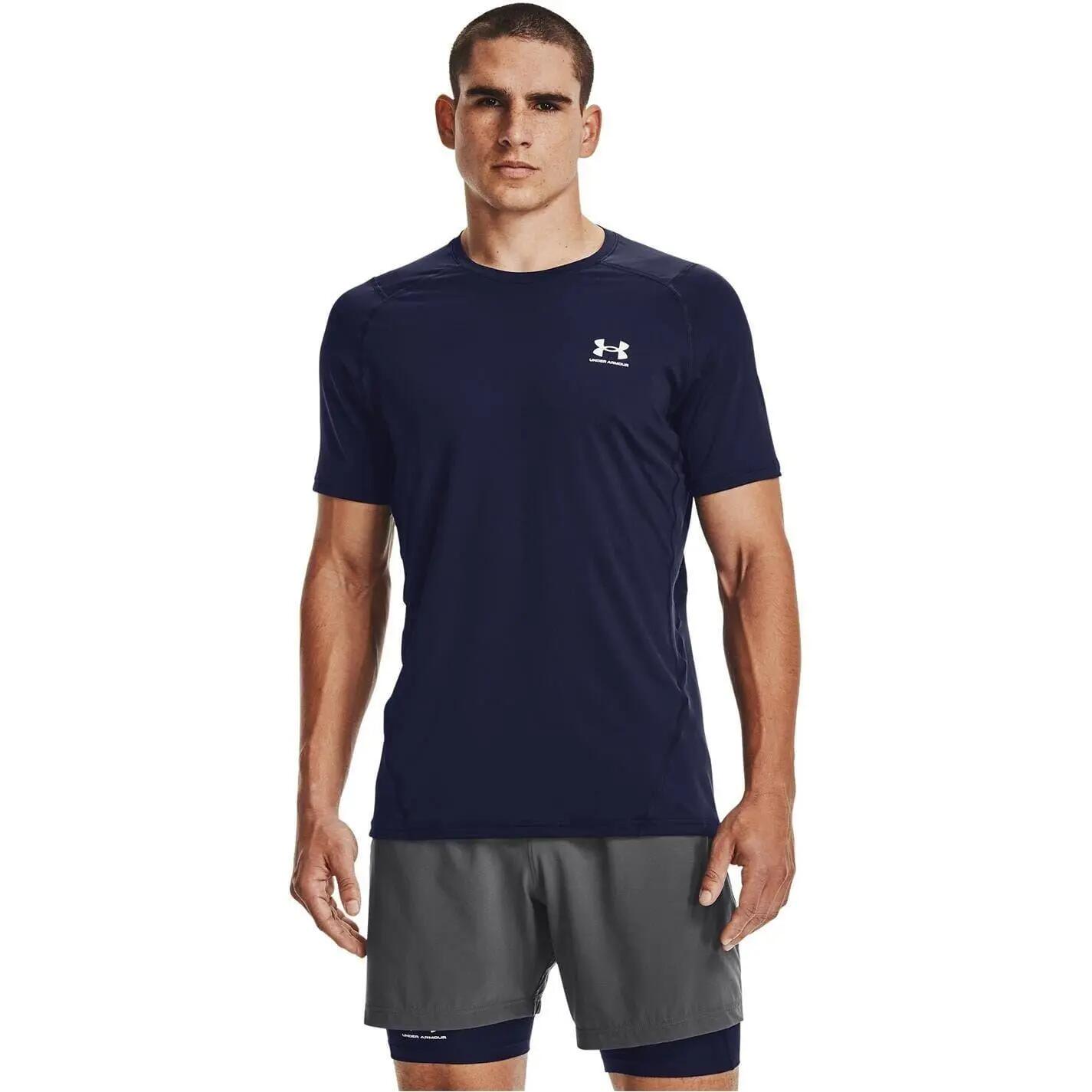 UNDER ARMOUR picture
