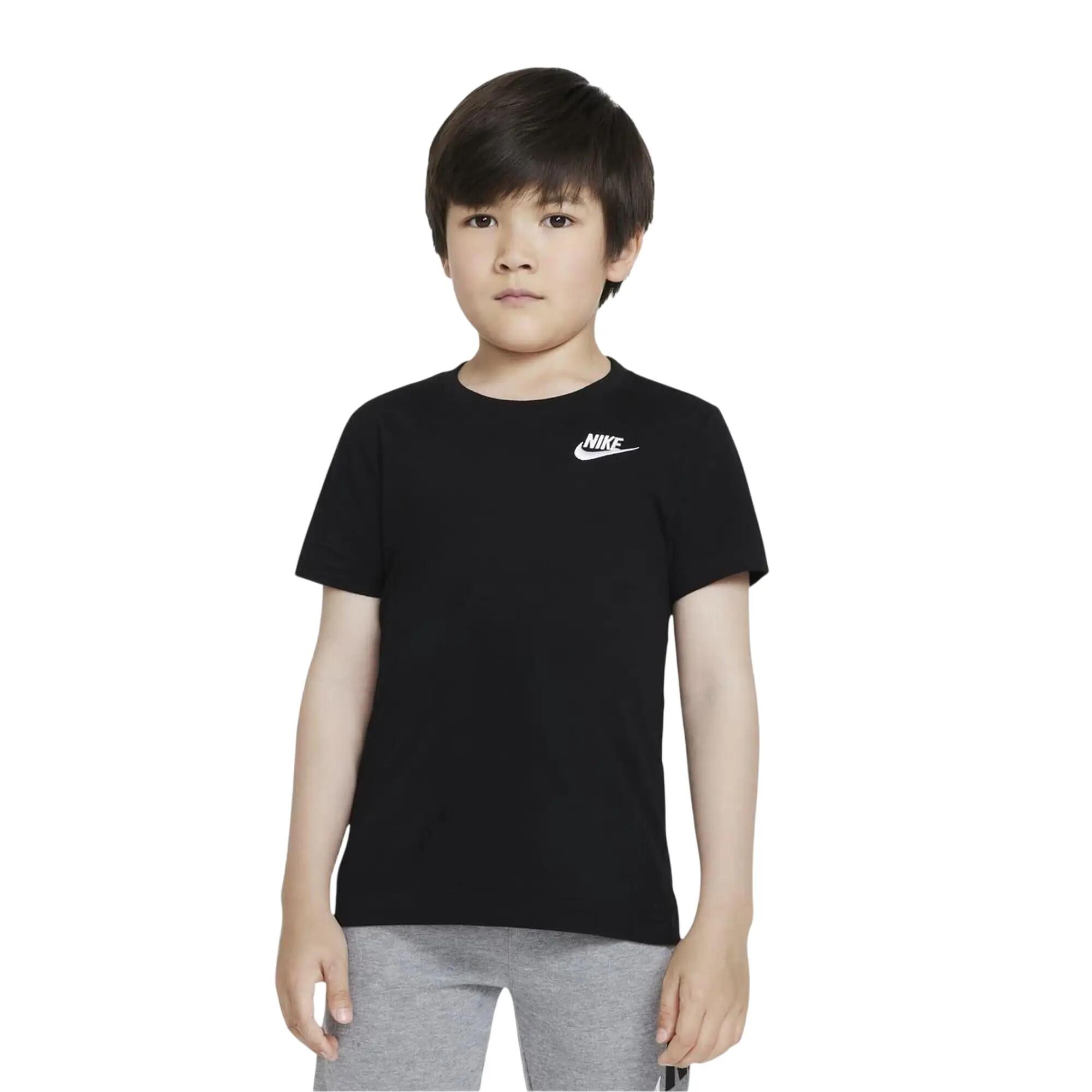 NIKE picture