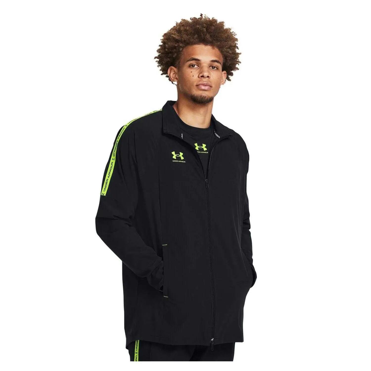 UNDER ARMOUR picture
