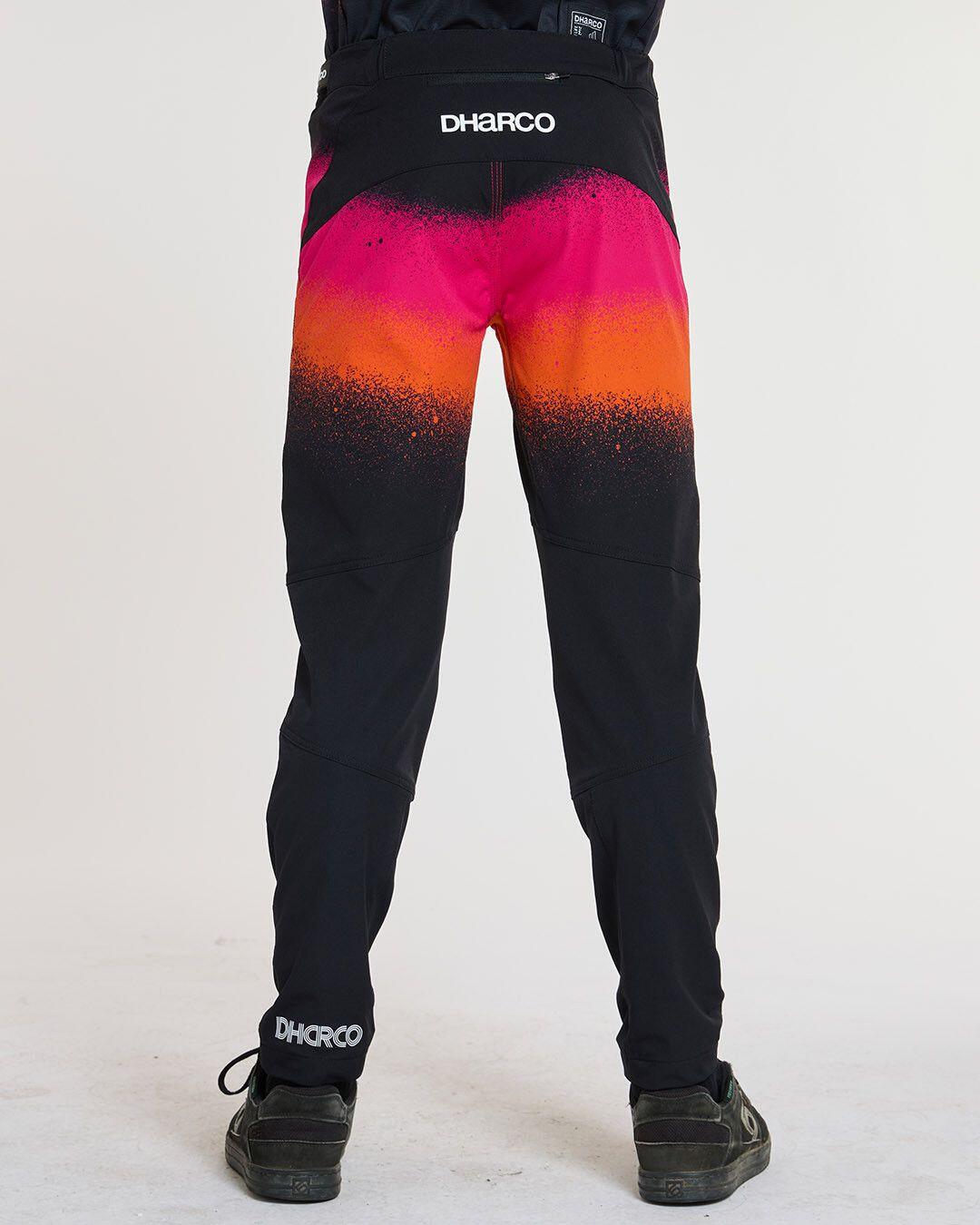 Dharco Women's Gravity Black Snake Pants 2/5