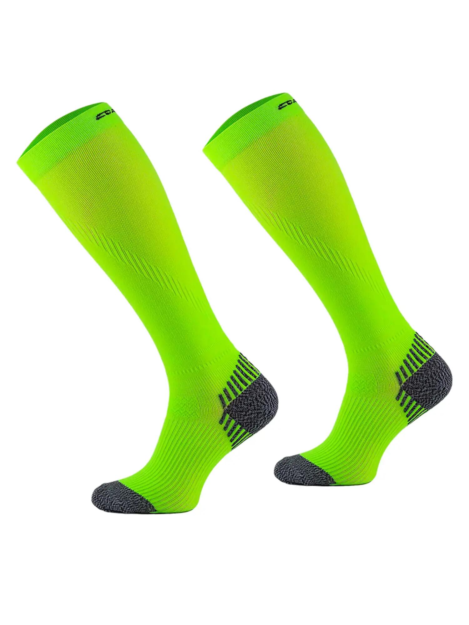 RUN COMPRESSION Kompressziós hosszú szárú futózokni +ezüstion 2/3