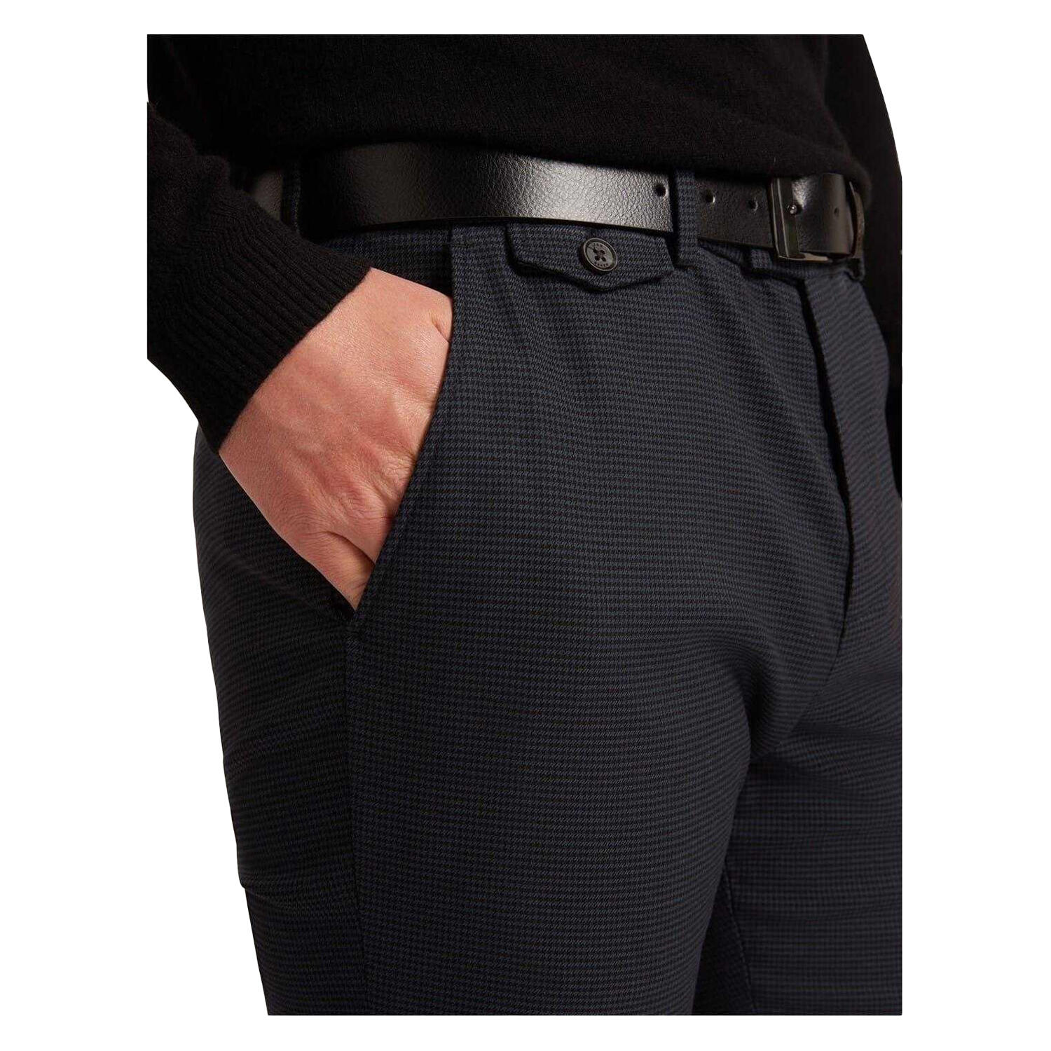 Hosen für Herren Marine 4/4