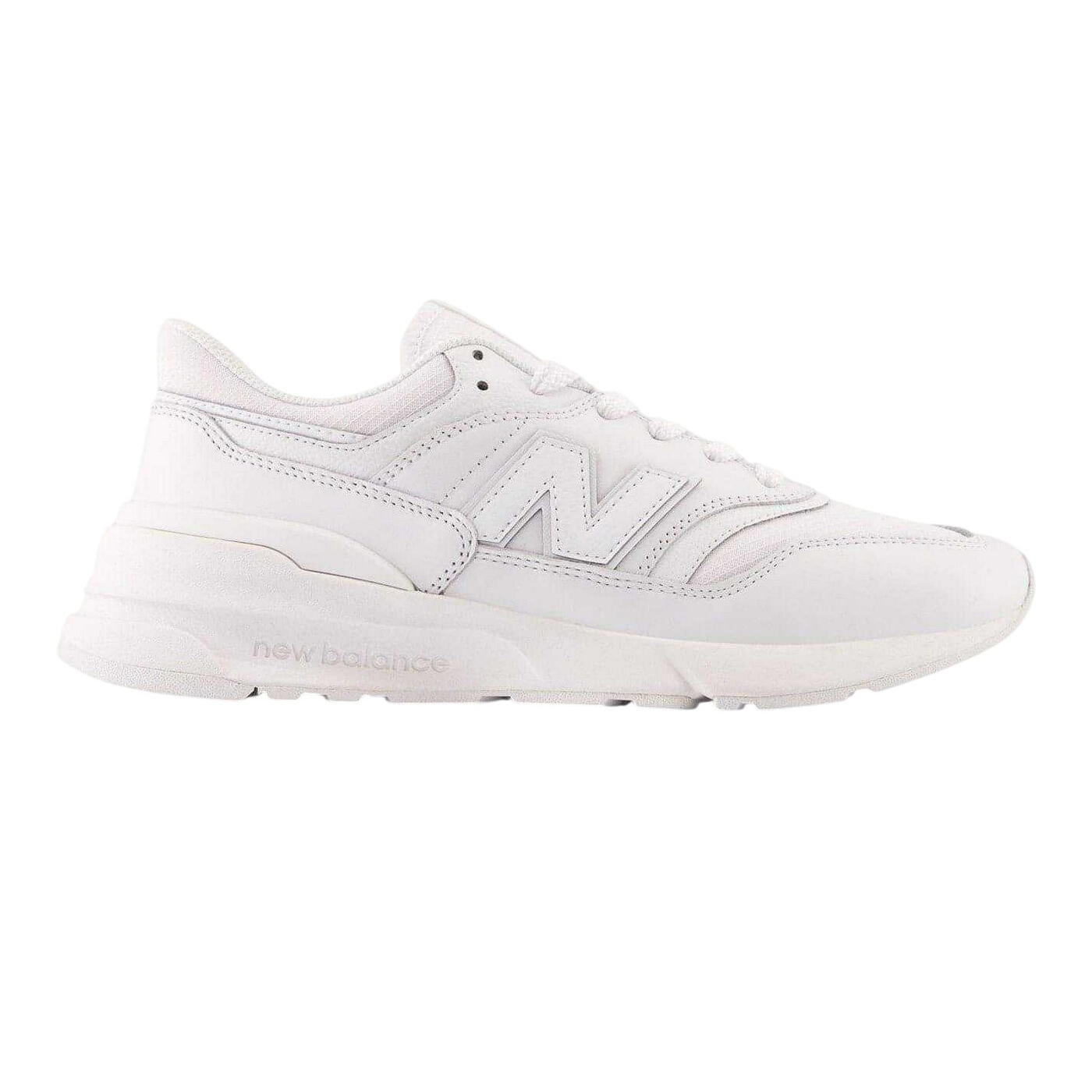 NEW BALANCE picture