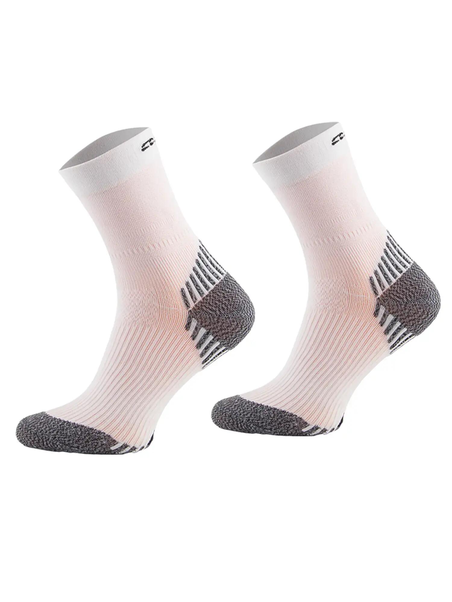 RUN COMPRESSION Kompressziós futózokni +ezüstion 2/3