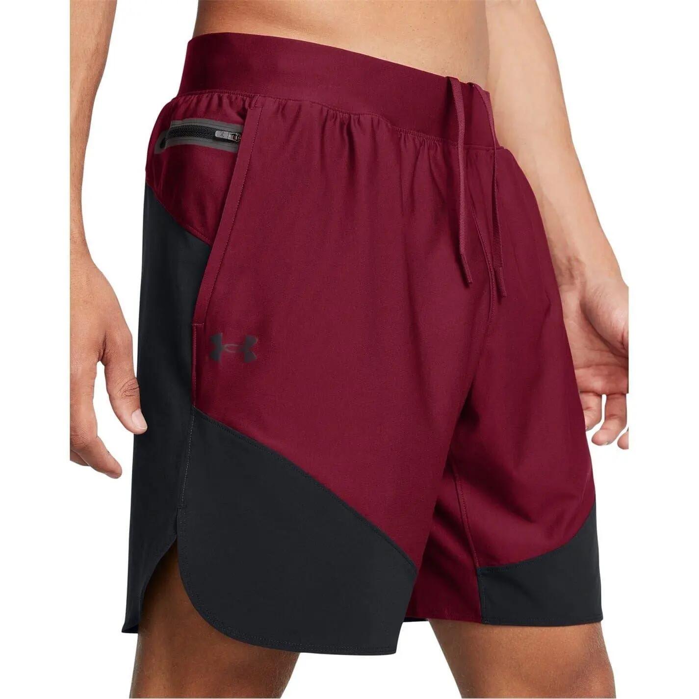UNDER ARMOUR picture