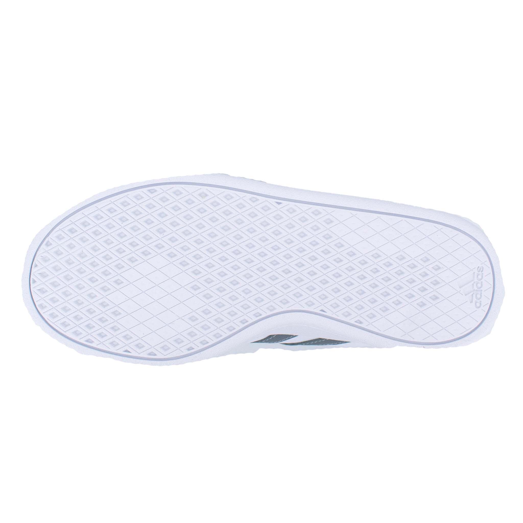 Baskets Adidas modèle HP9440 pour femmes 4/6