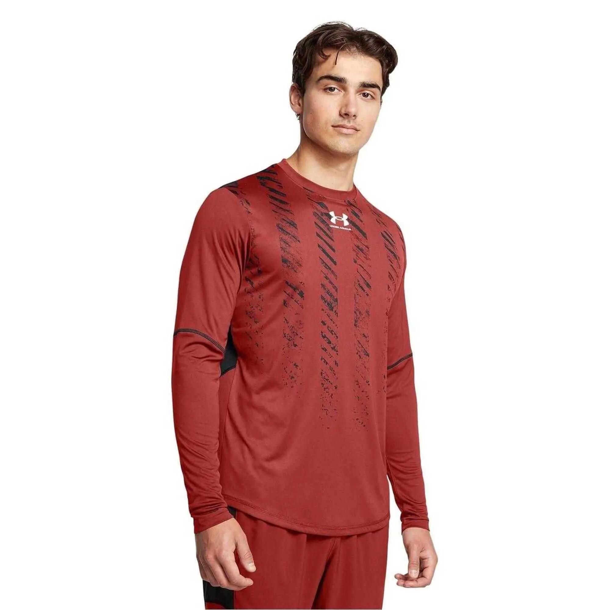 UNDER ARMOUR picture