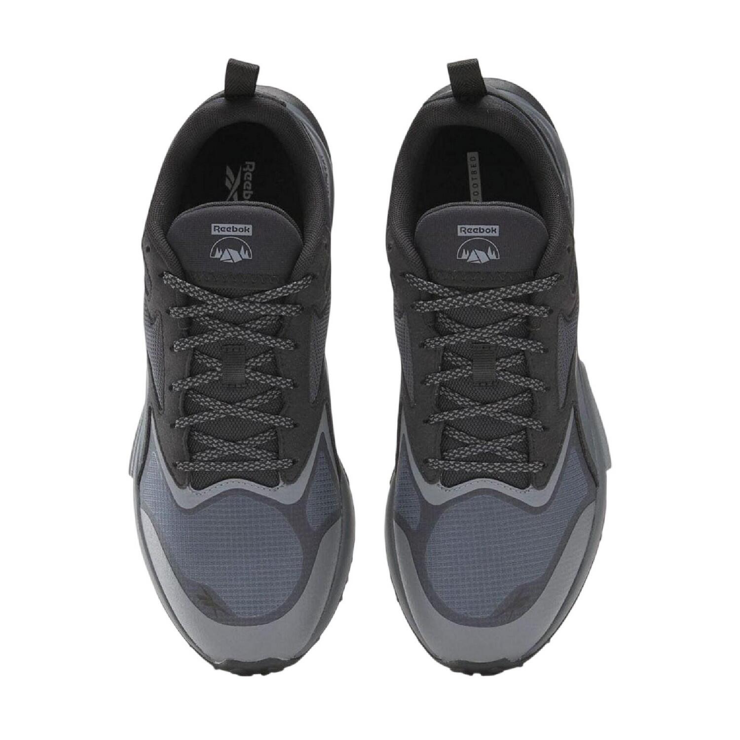 Baskets Motif/style Logo TRAIL Homme (Noir / Gris) 3/4