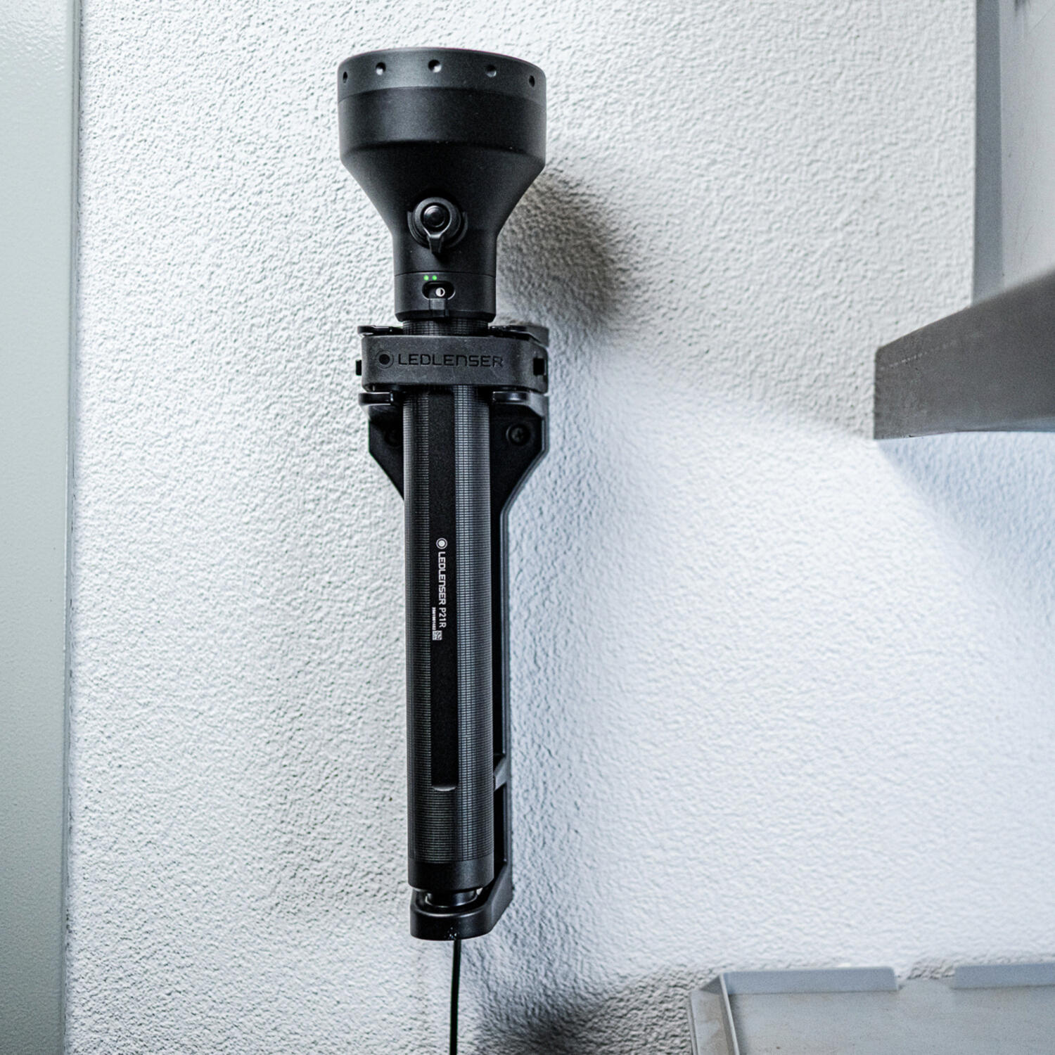 P21R Taschenlampe 4/5