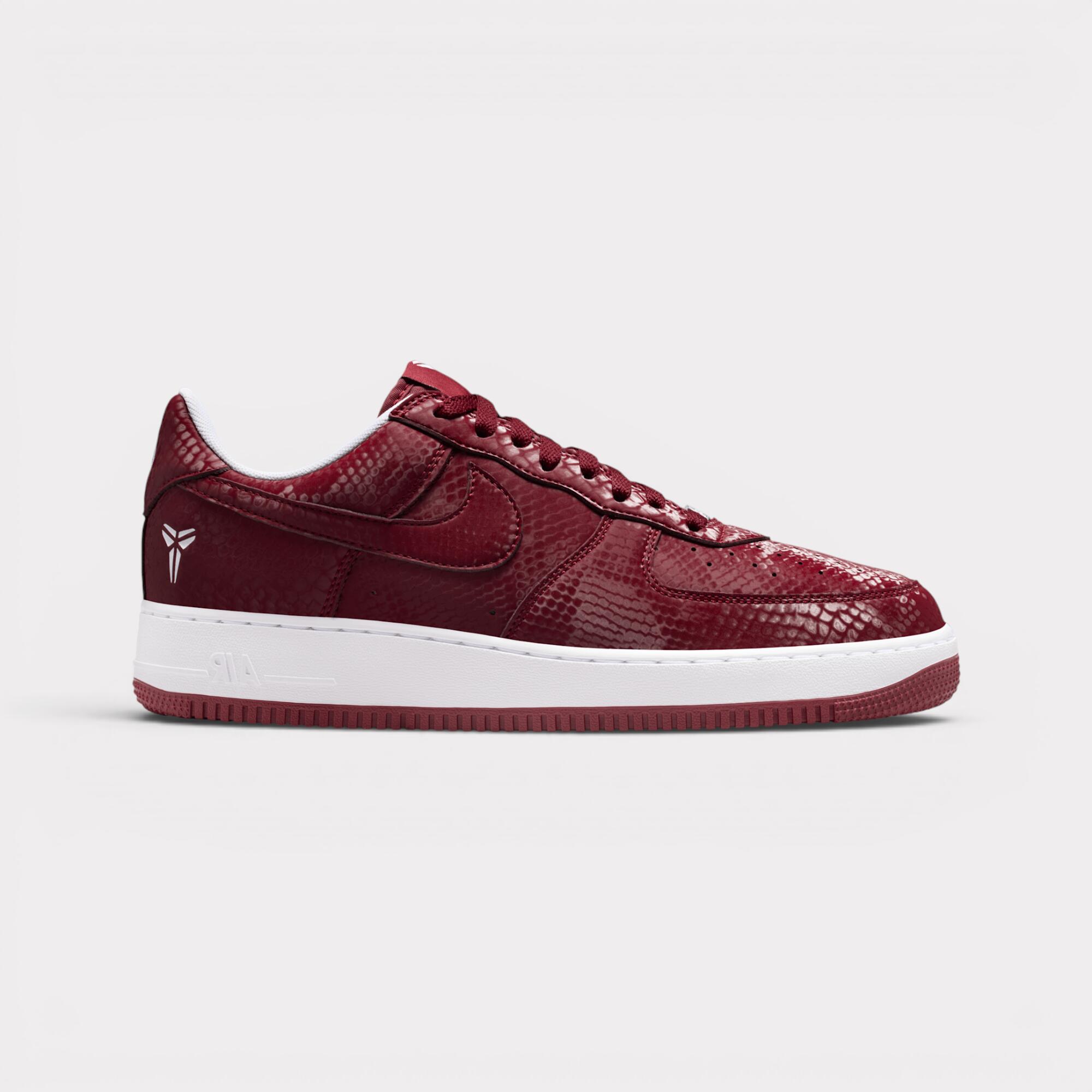 NIKE picture