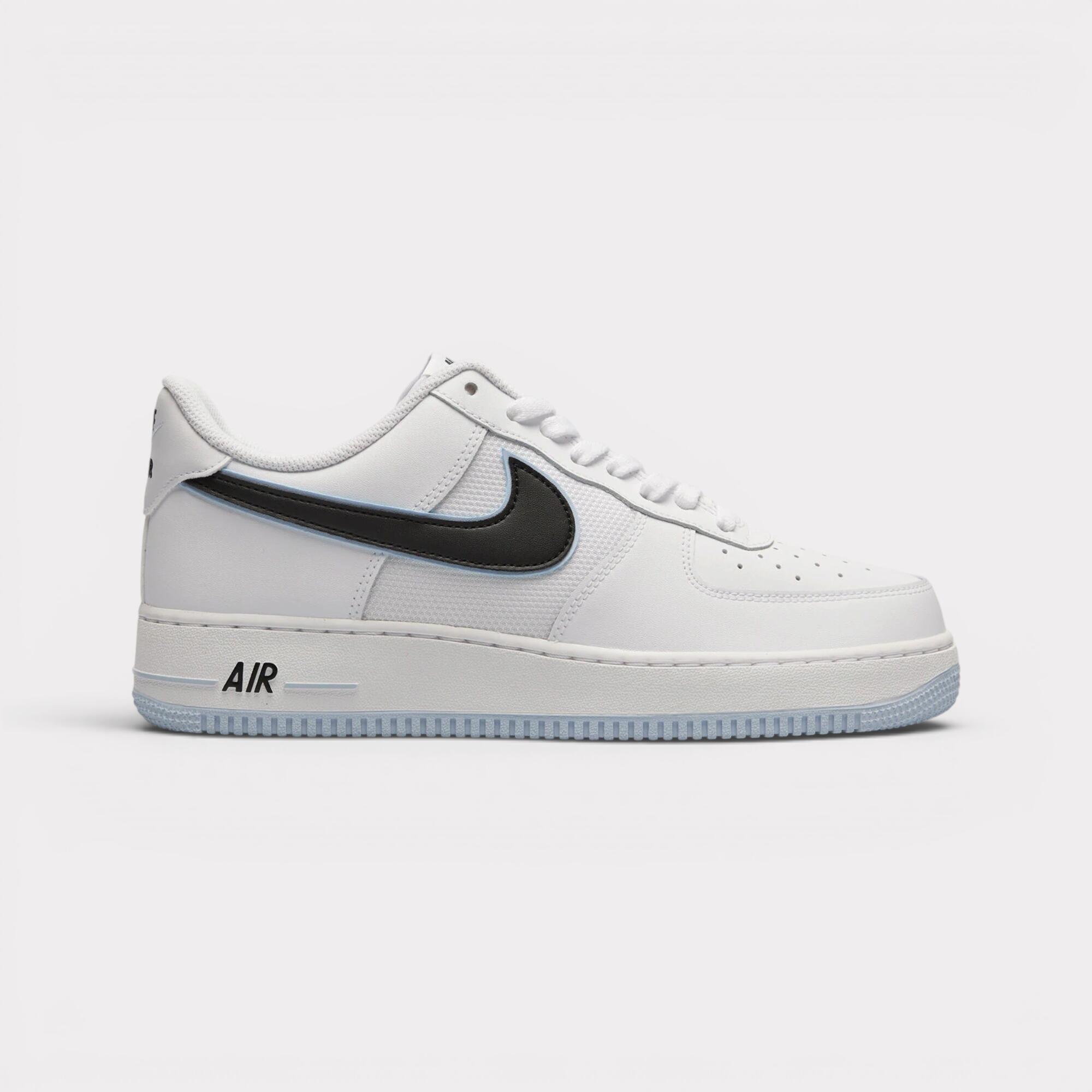 NIKE picture