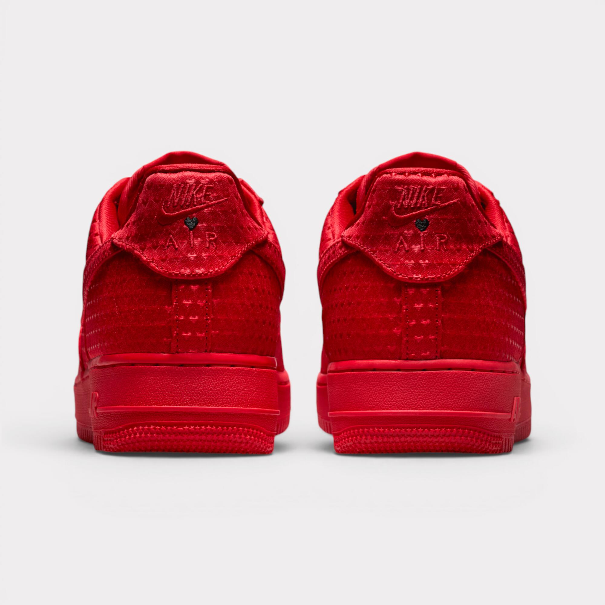 Nike Air Force 1 Low Valentines Day - Red 4/7