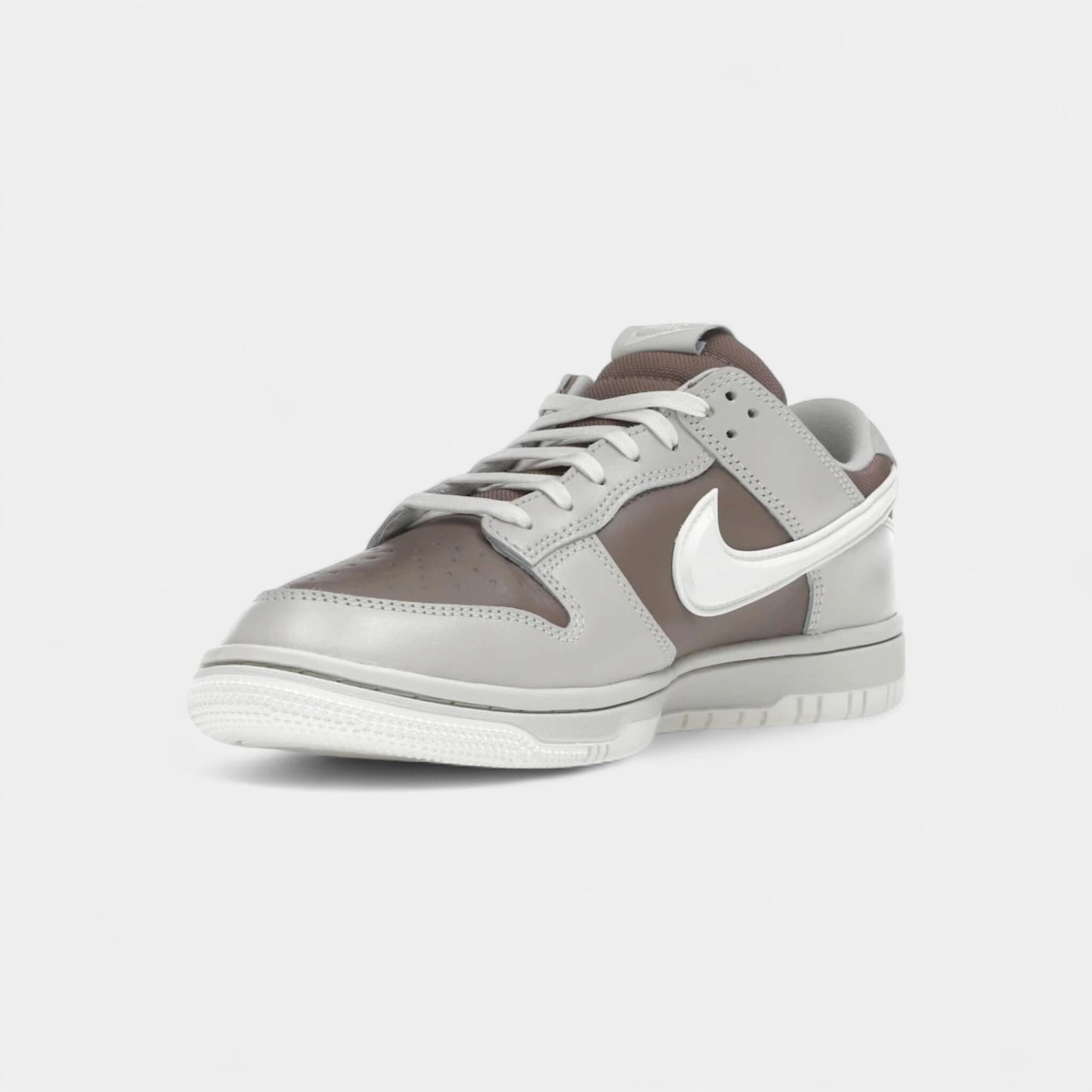 Nike Dunk Low Gore-Tex Light Bone 3/4