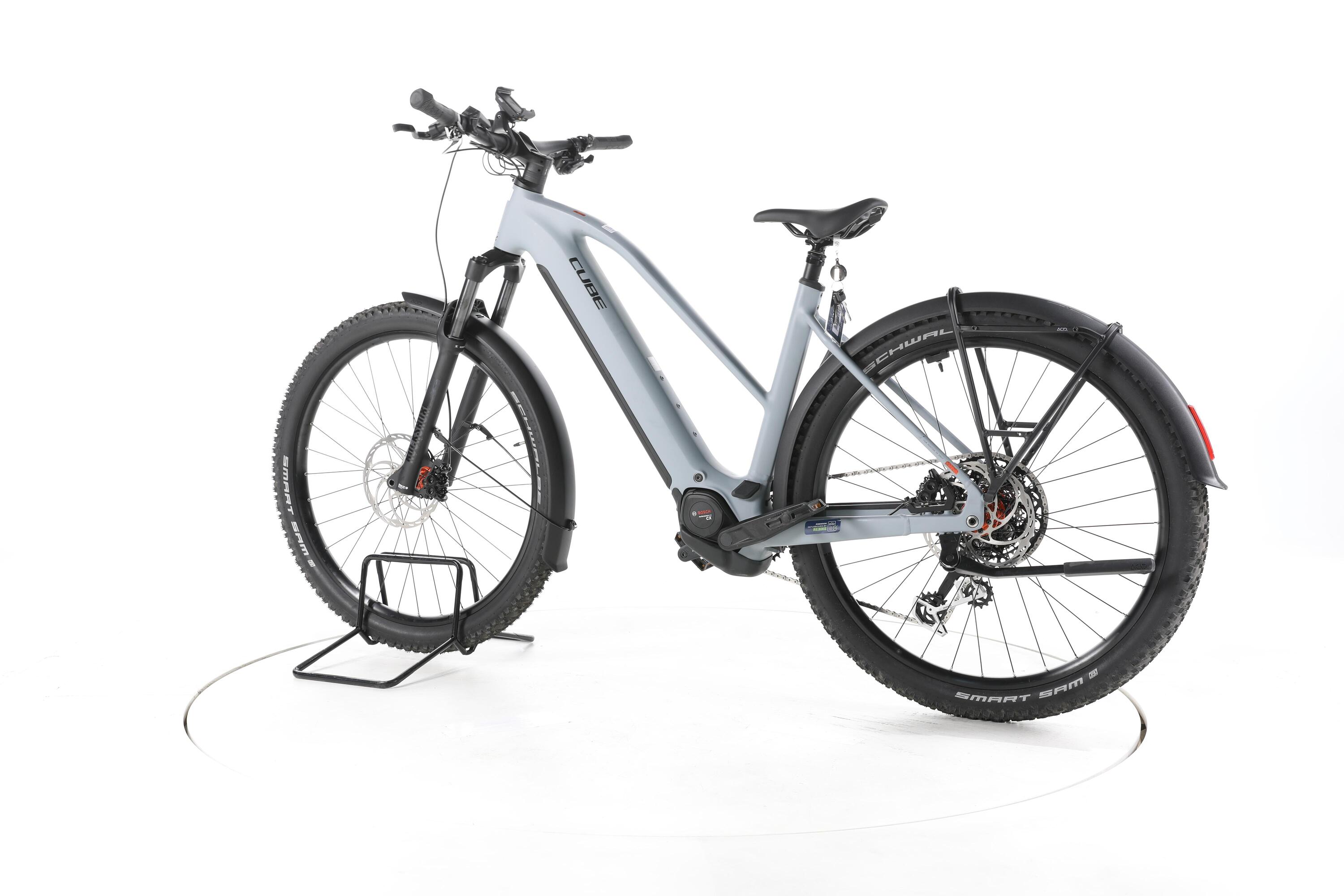 Segunda vida - Cube Reaction Hybrid Race Trekking E-Bike 2025 - Muy buen estado 7/7