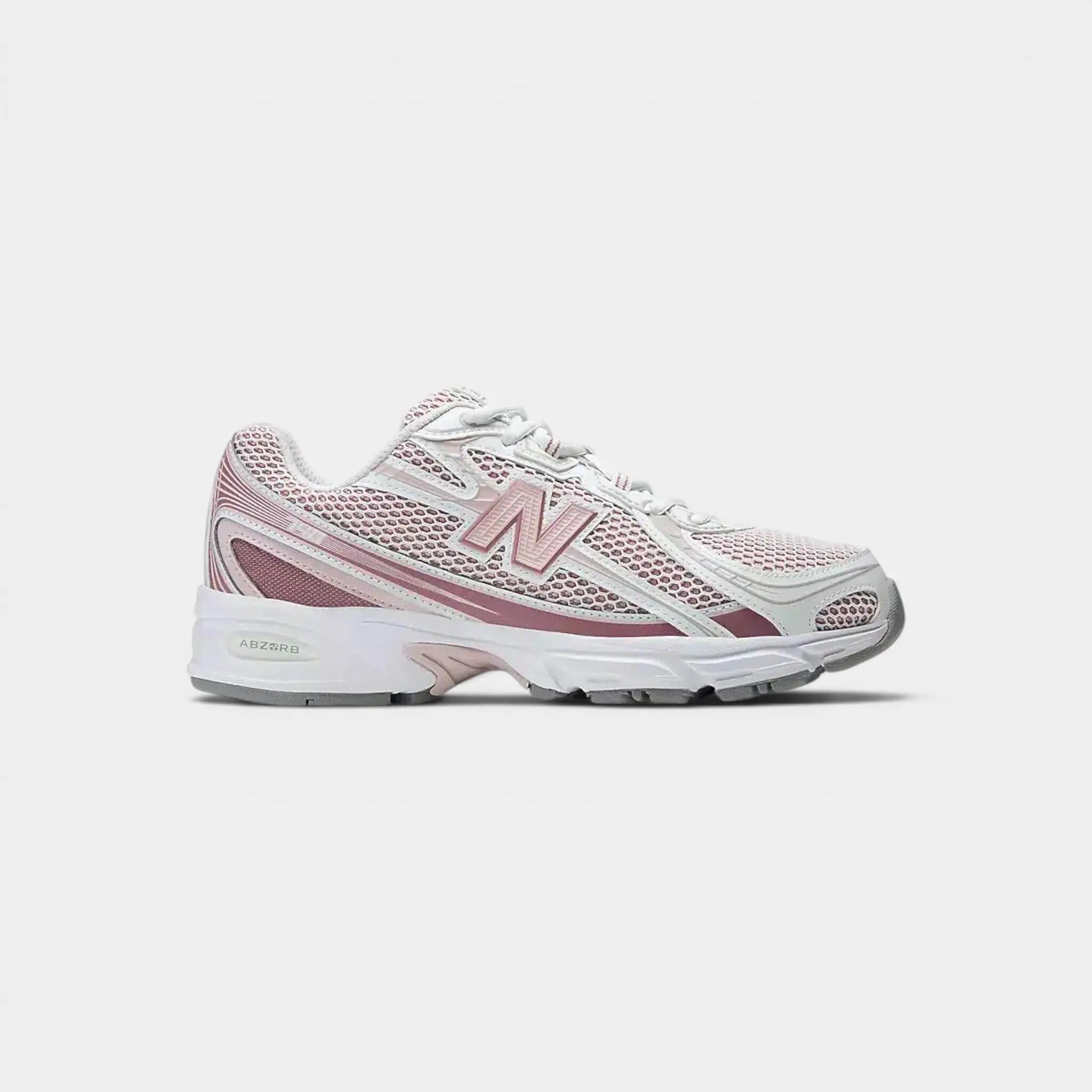 NEW BALANCE picture