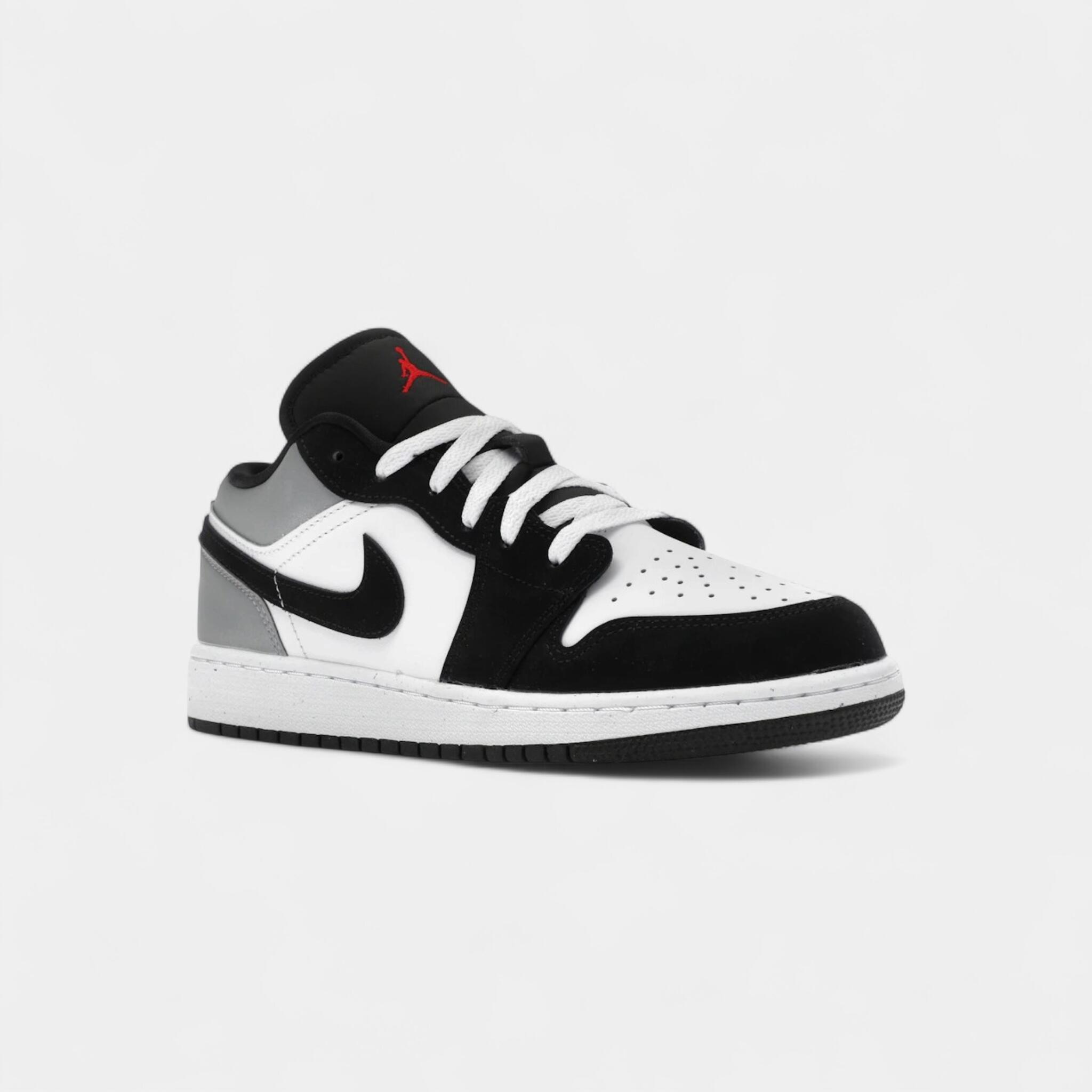 Jordan 1 Low SE Panda Toe (GS) 2/4