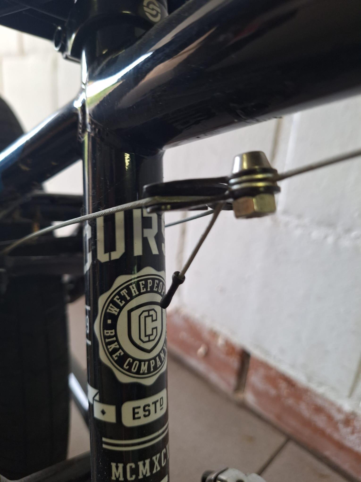 Entre Particuliers - À vendre : BMX Wethepeople Crysis 18 pouces en bon 4/5