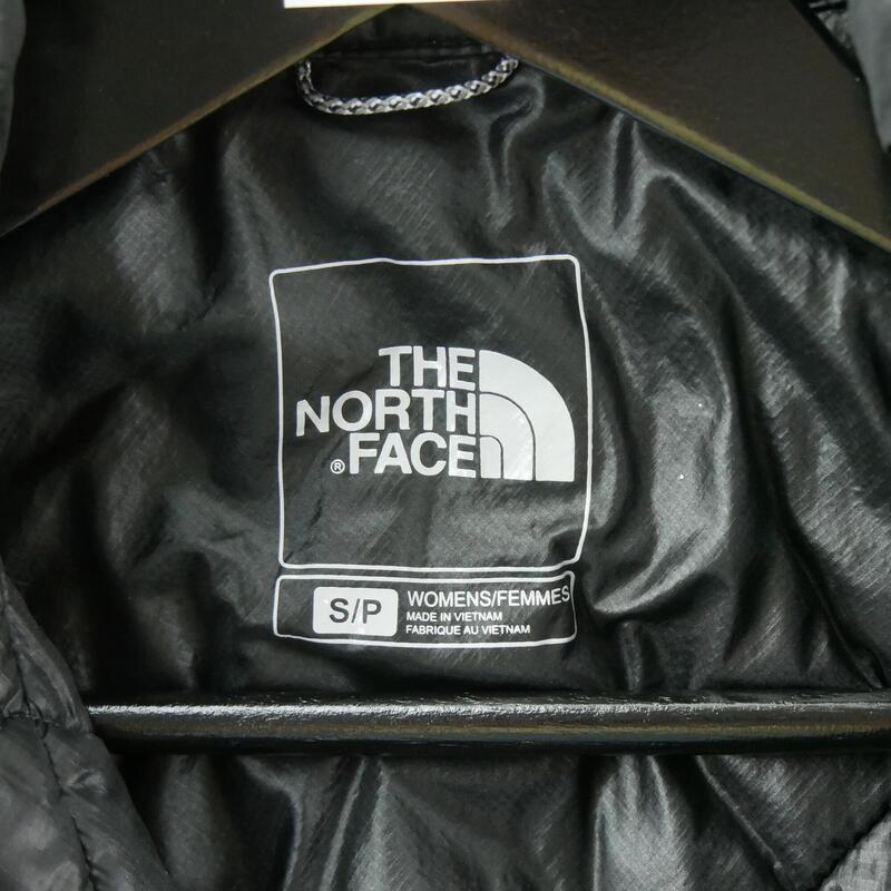 Second life - The North Face Geacă de puf damă - Ca nou