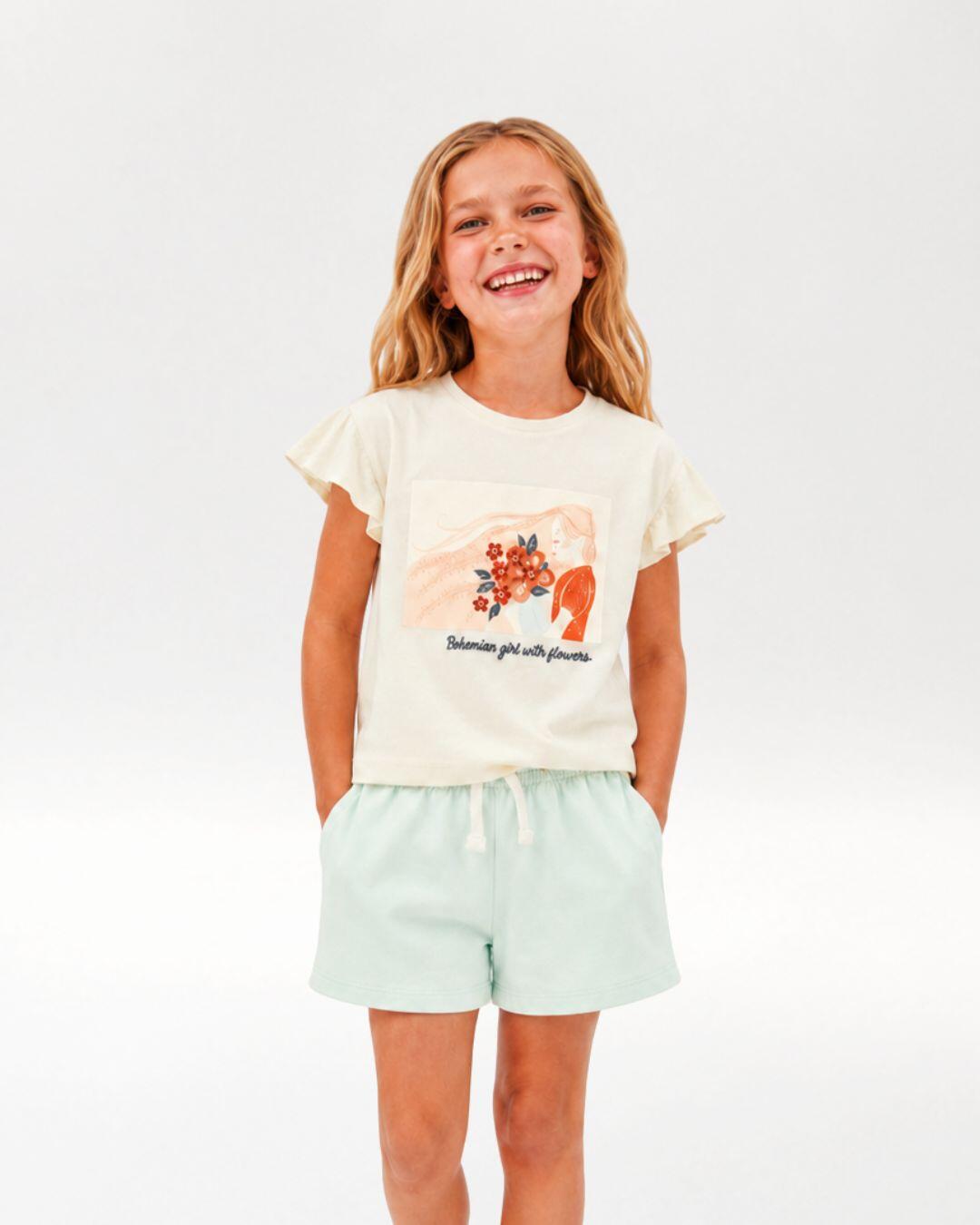 Camiseta niña verde lima flores 1/4