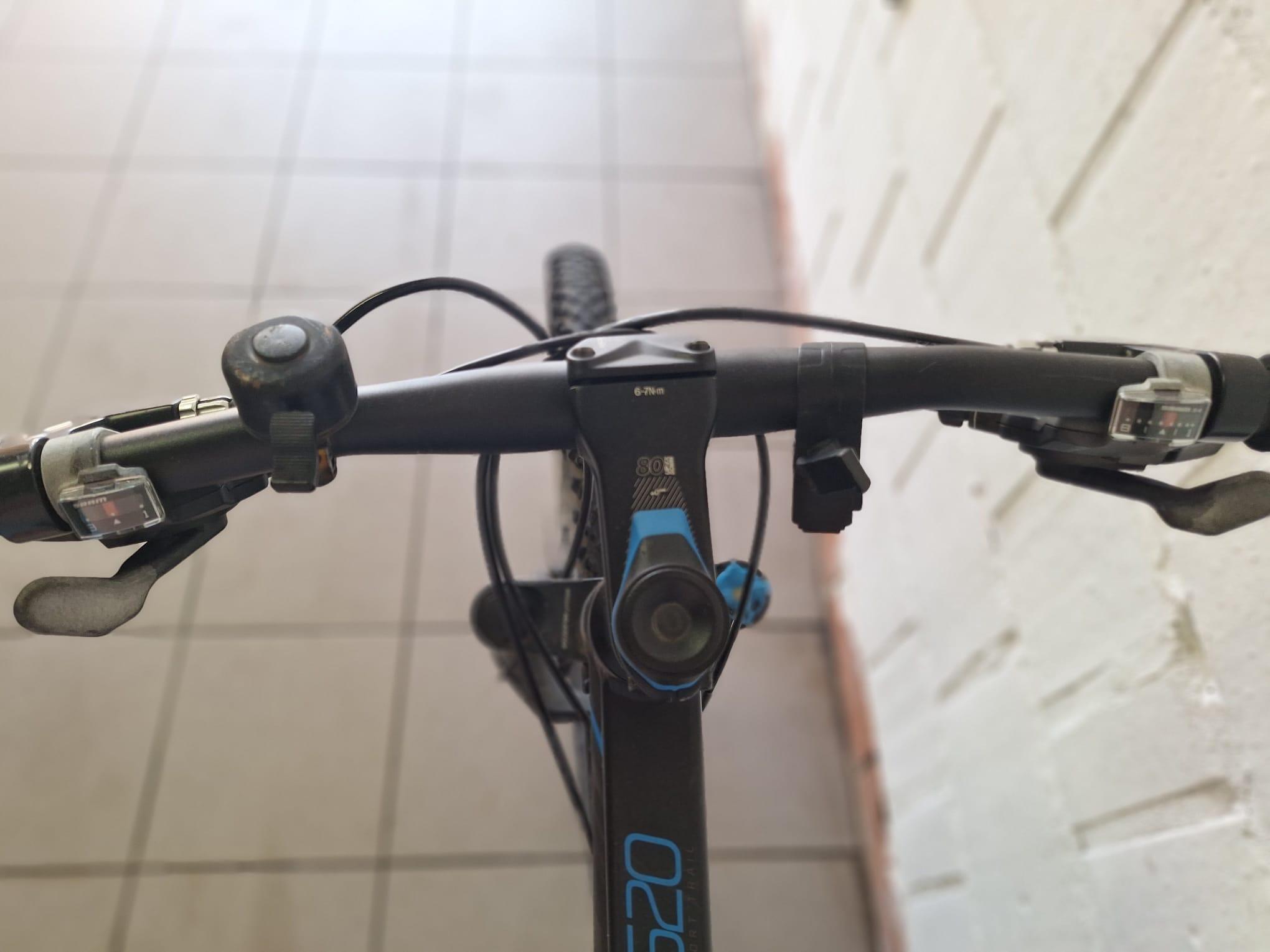 Entre Particuliers - VTT Rockrider ST520, taille M 2/3