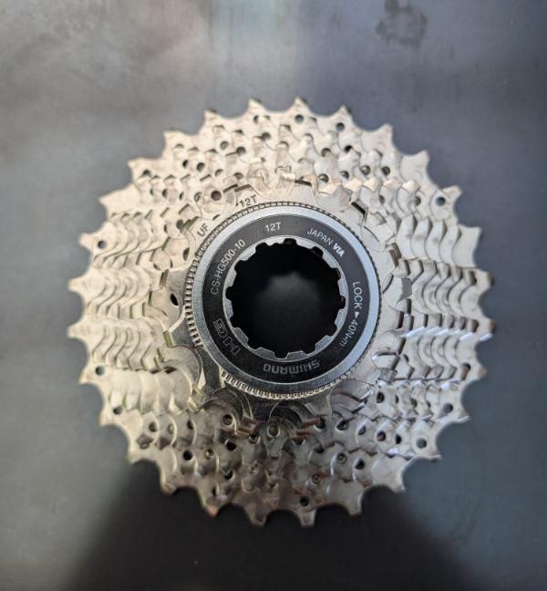 Entre Particuliers - Cassette Shimano 10 vitesses (12-28) 1/2
