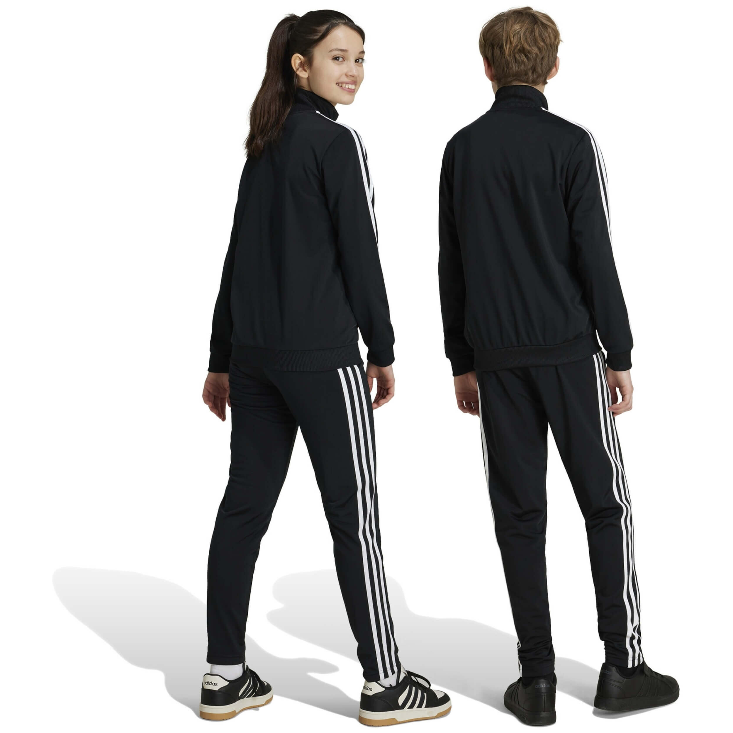Chandals Adidas modelo IY1795 para niños unisex 5/7