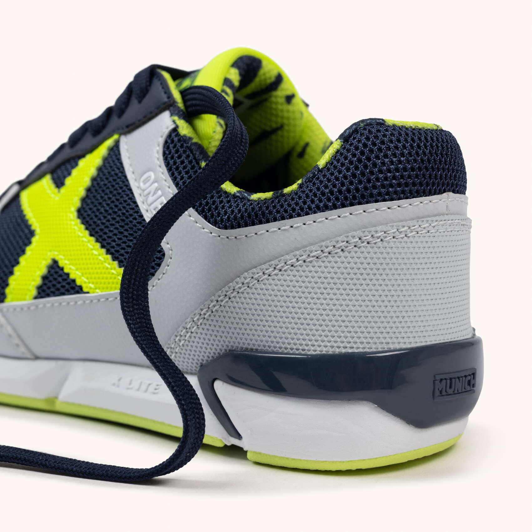 Hallenfußballschuhe Munich Modell 1431076 für jungen 2/5