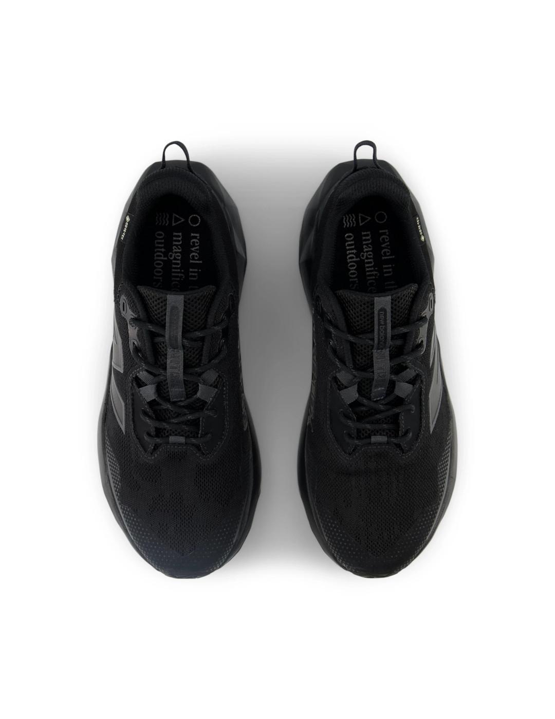 Scarpa da uomo New Balance dynasoft nitrel v6 gtx nera. 4/5