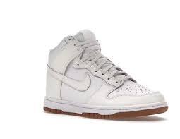 NIKE picture