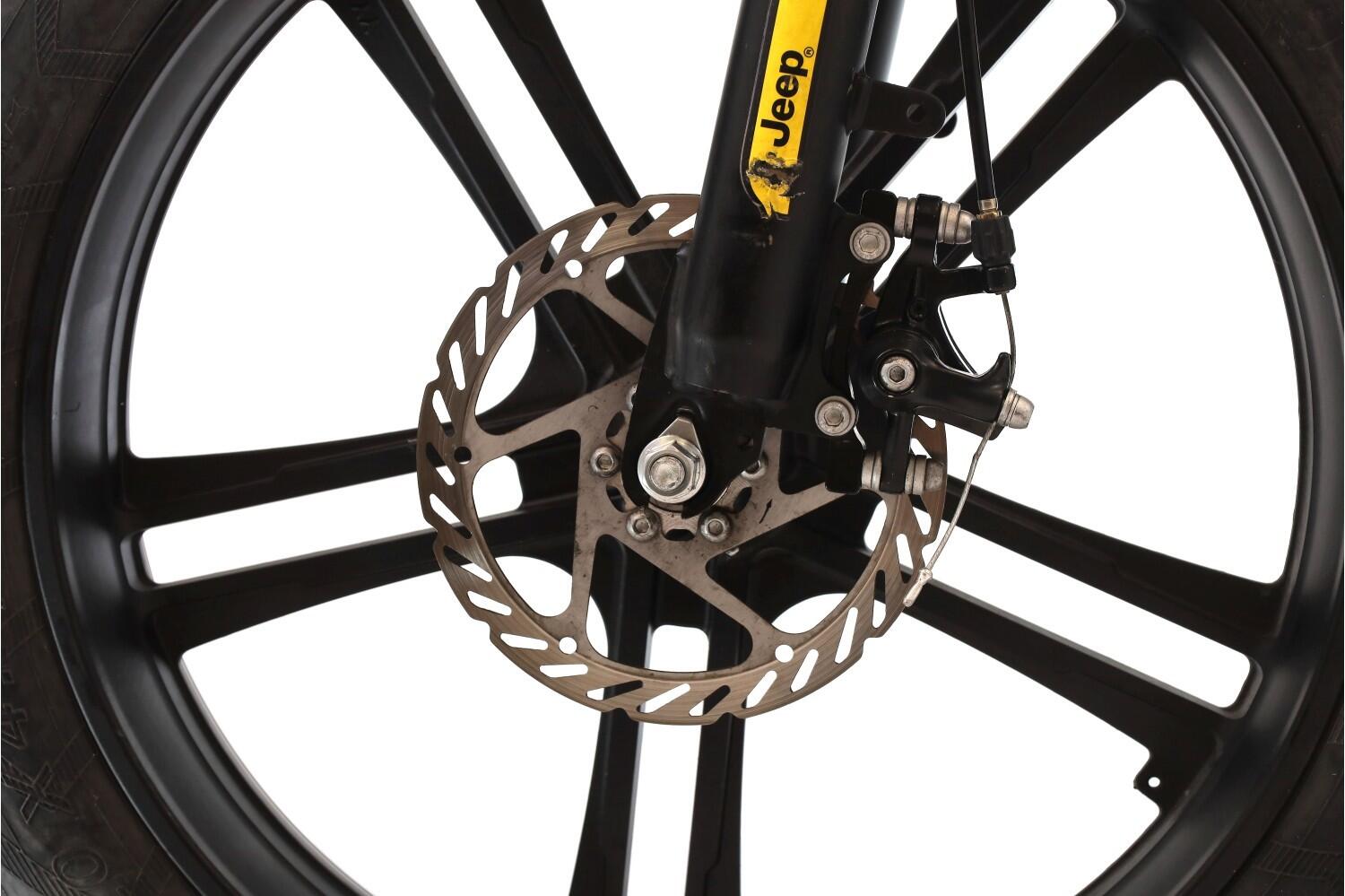 Vélo de ville et loisir reconditionné · Jeep Fold FAT E-Bike FR 7022 · Bon état 7/8