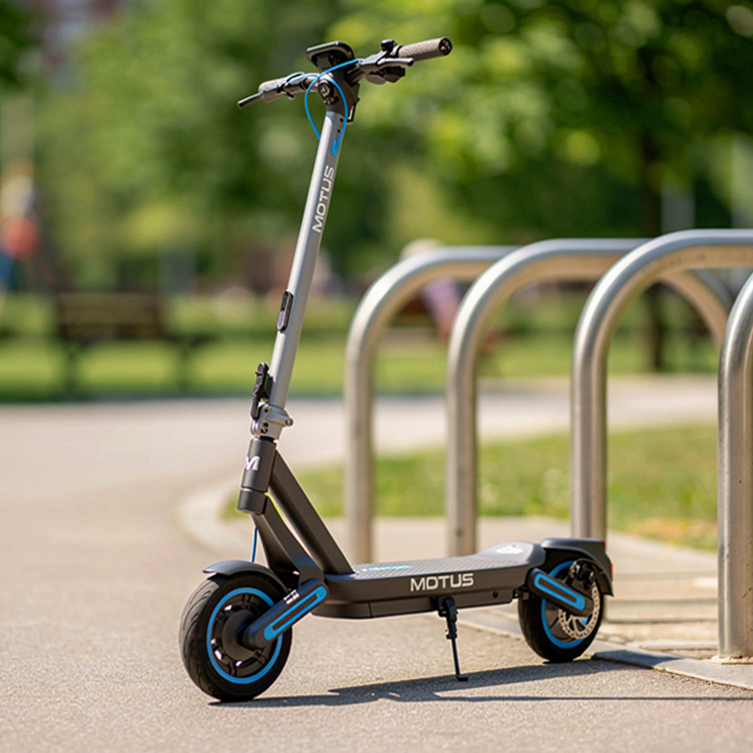 Hulajnoga elektryczna Motus Scooty 10 MAX, 48V, 15Ah, 800W, zasięg do 80 km, NFC 3/9