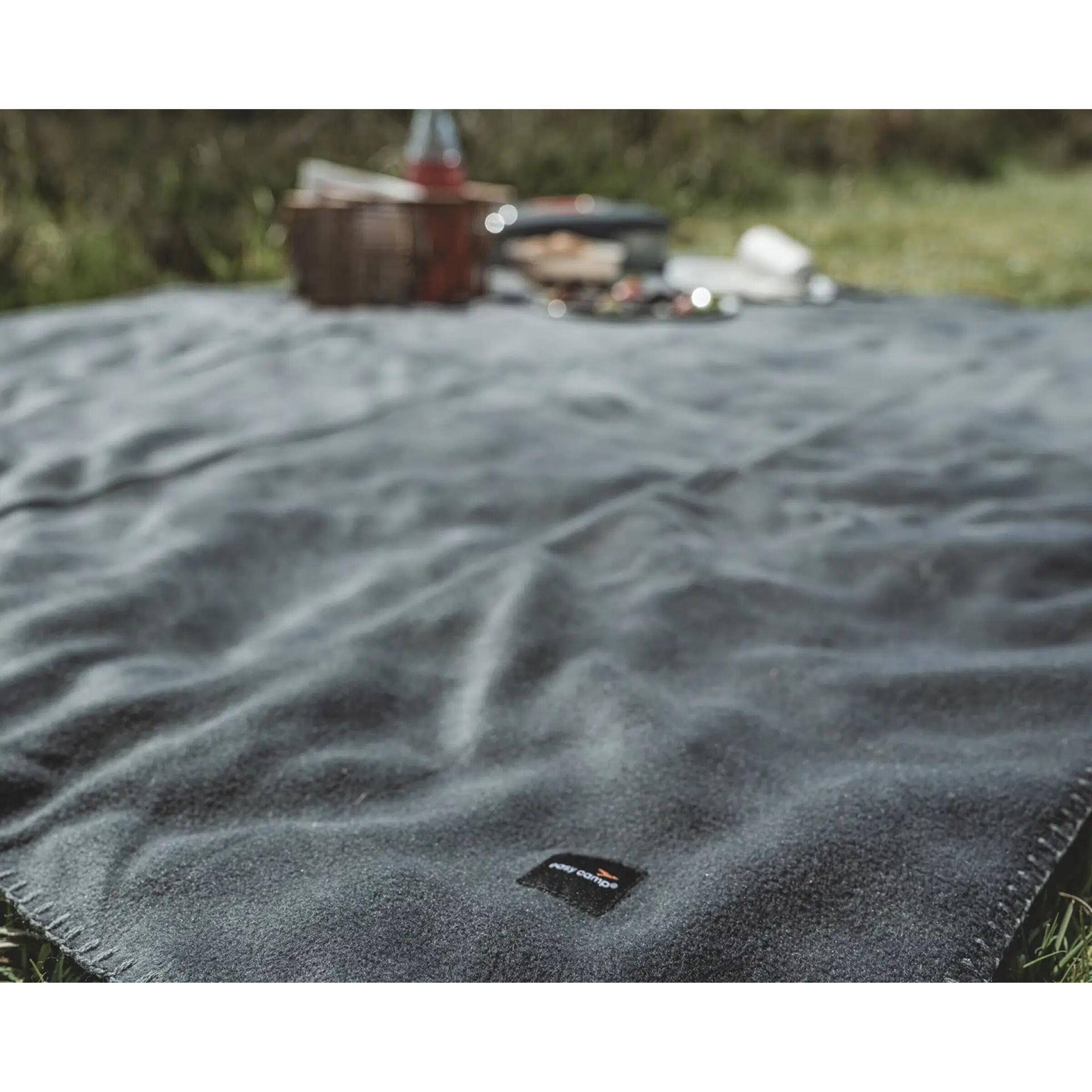 Easy Camp Heather Fleece Blanket 2/2