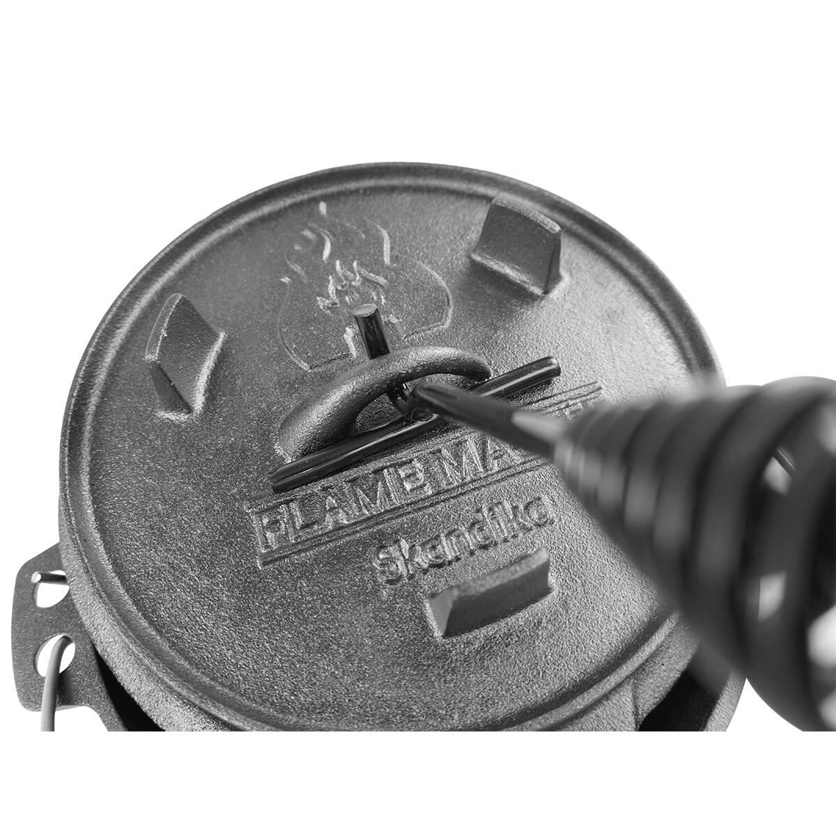 Dutch Oven Flame Master 8,5 L - Gietijzeren pan om in te koken - met voetjes 4/7