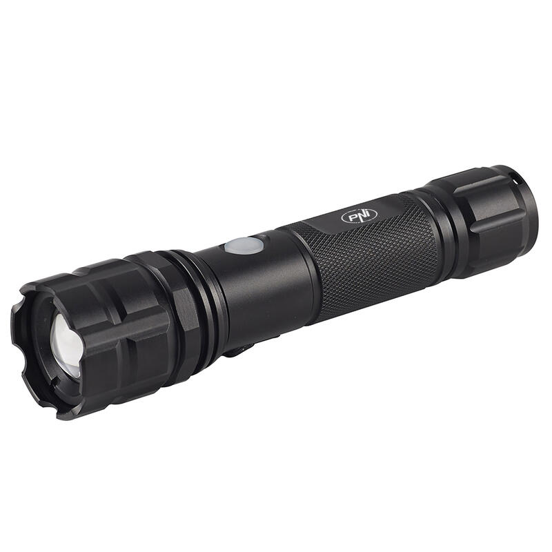 Lanterna PNI Adventure F10 6W, 500lm, raio de até 200m, foco e carregador USB PN