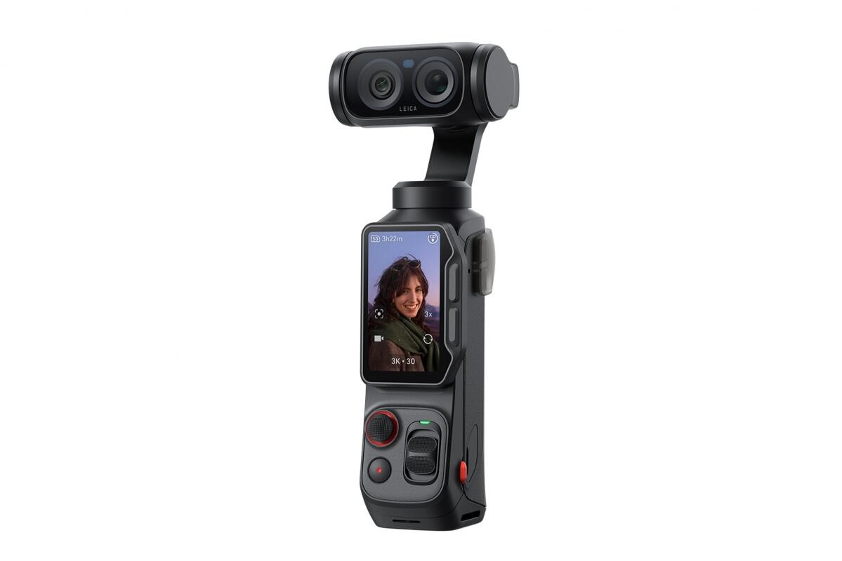 Akční kamera Luna Ultra Standard Bundle Cosmic Black Insta360 3/7