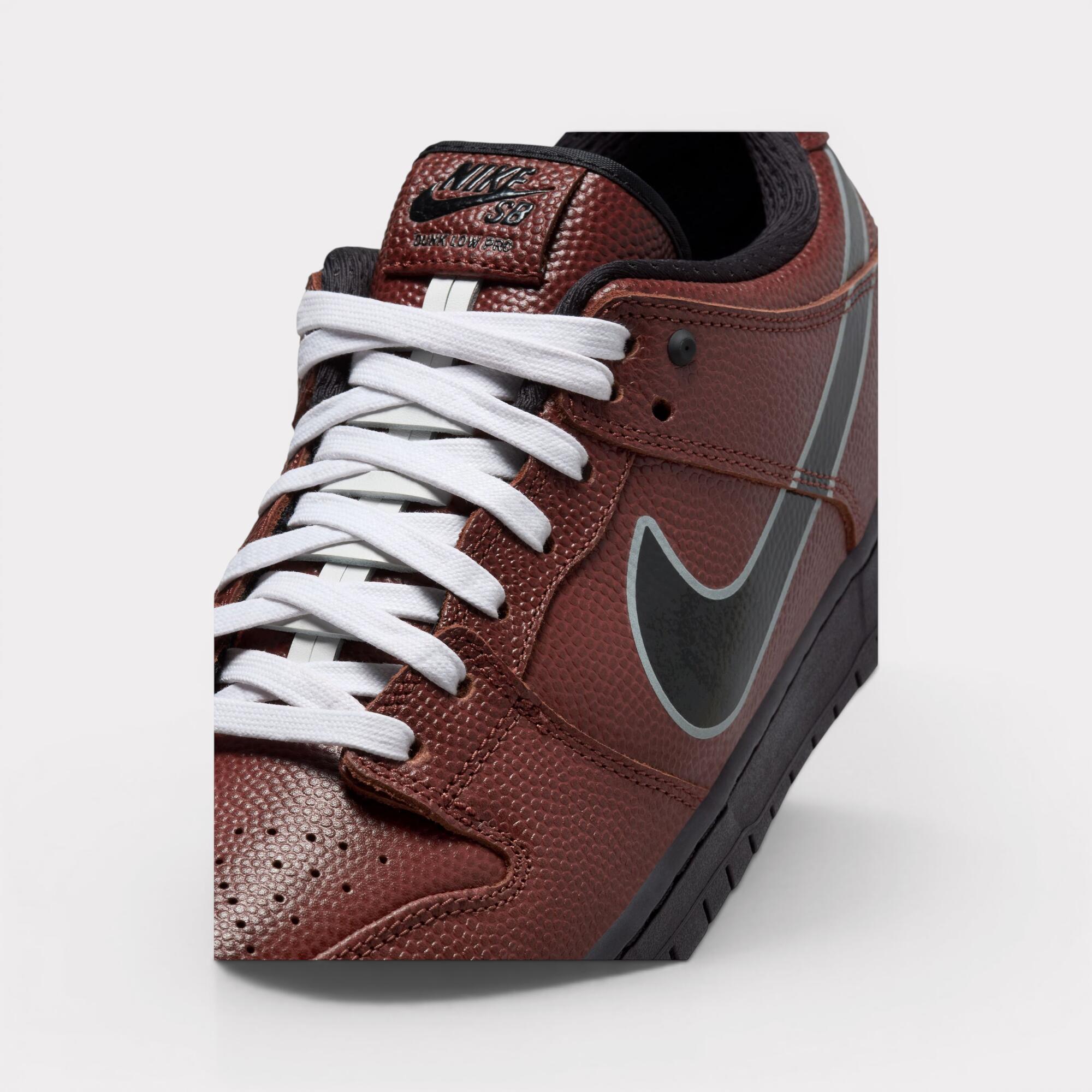 Nike Dunk Low SB - Limosine Skateboards 7/7