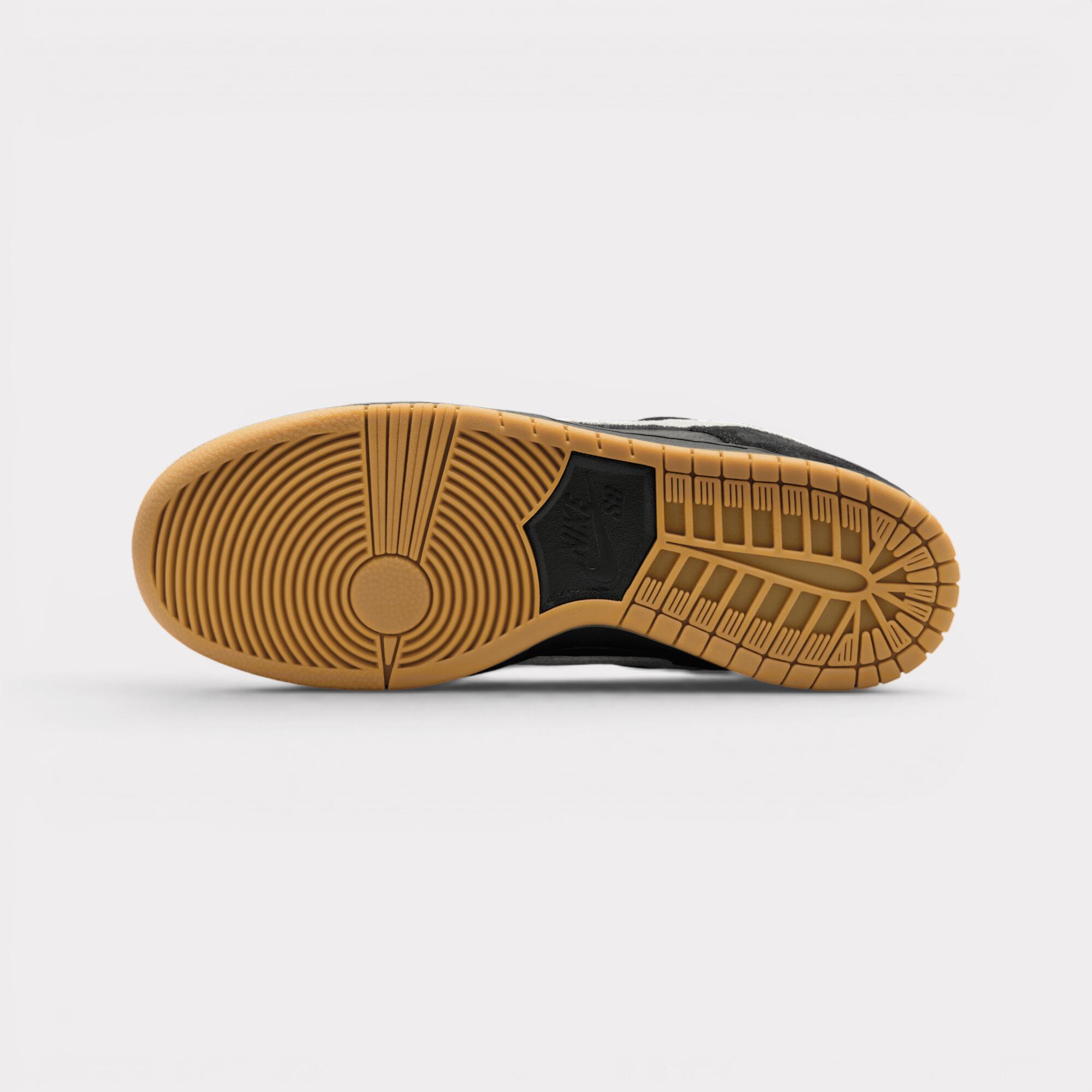Nike Dunk Low Pro SB Black White Gum 6/7