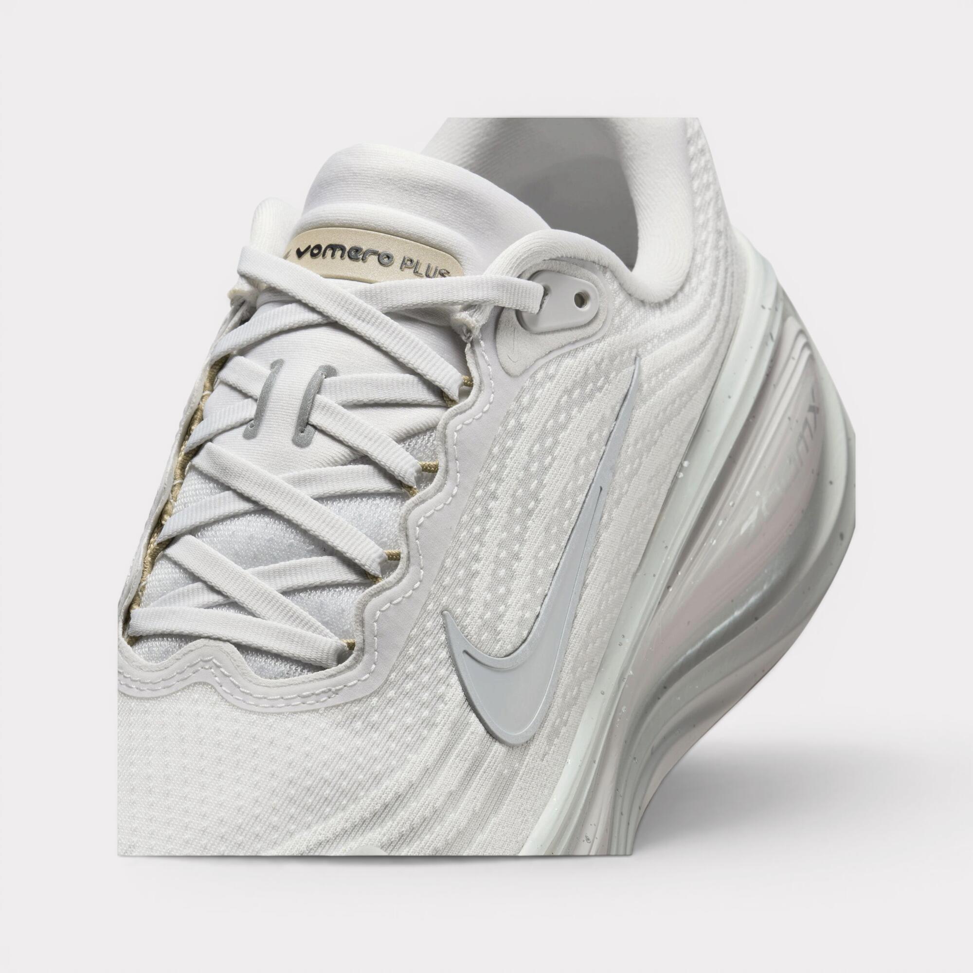 Nike Vomero Plus Speckle Vast Grey 7/7