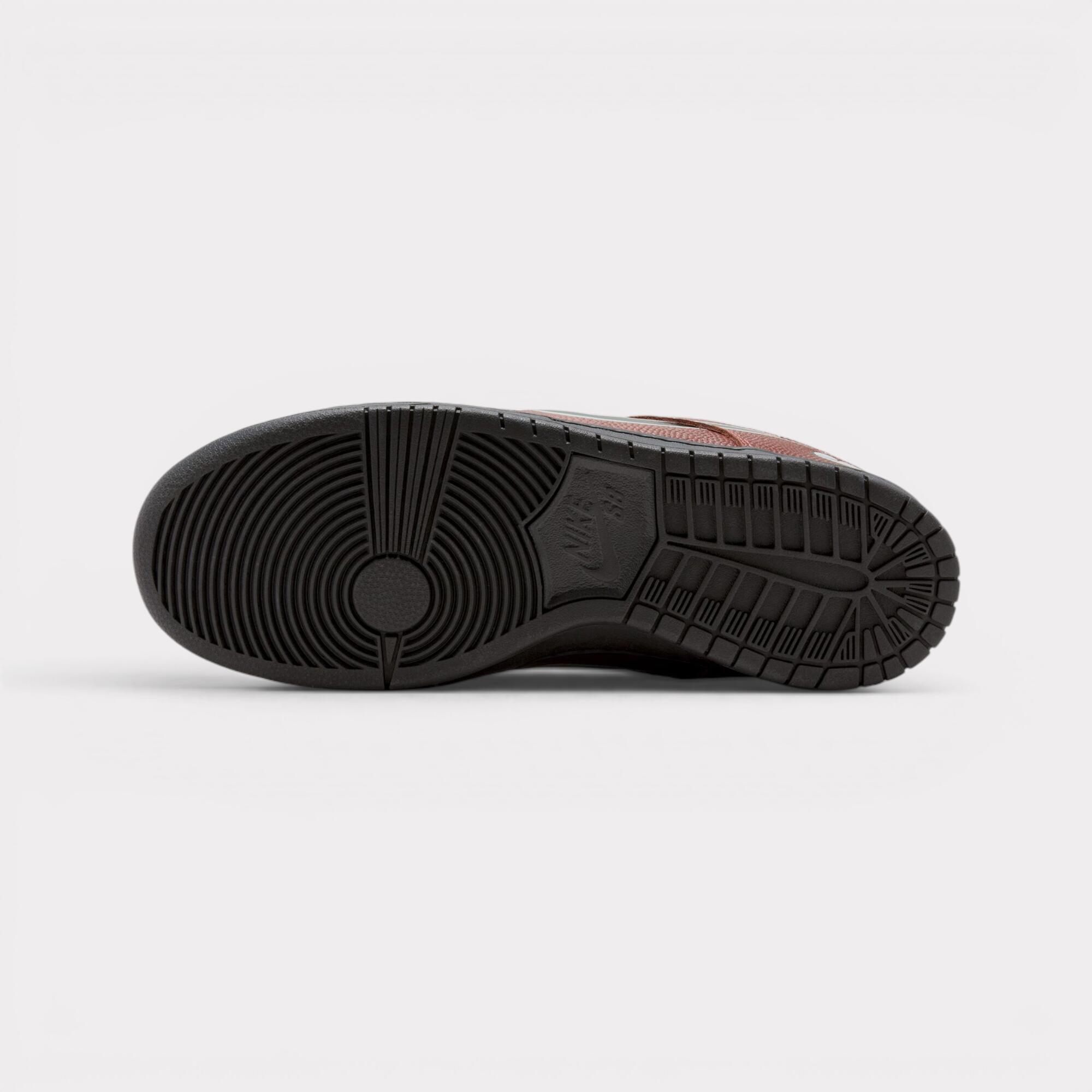 Nike Dunk Low SB - Limosine Skateboards 6/7