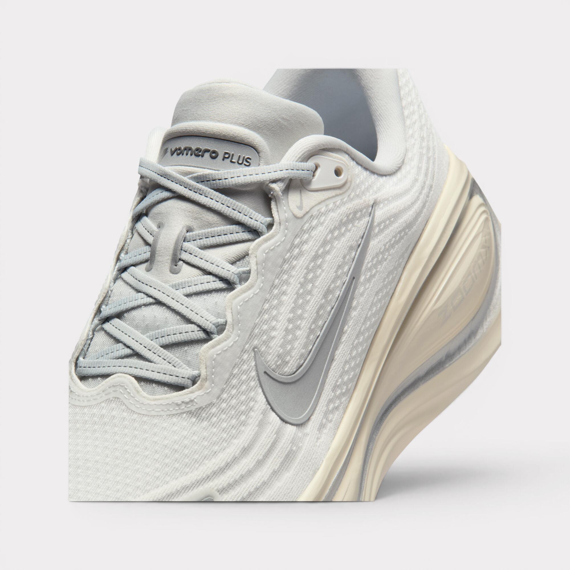 Nike Vomero Plus scarpe da running uomo 7/7