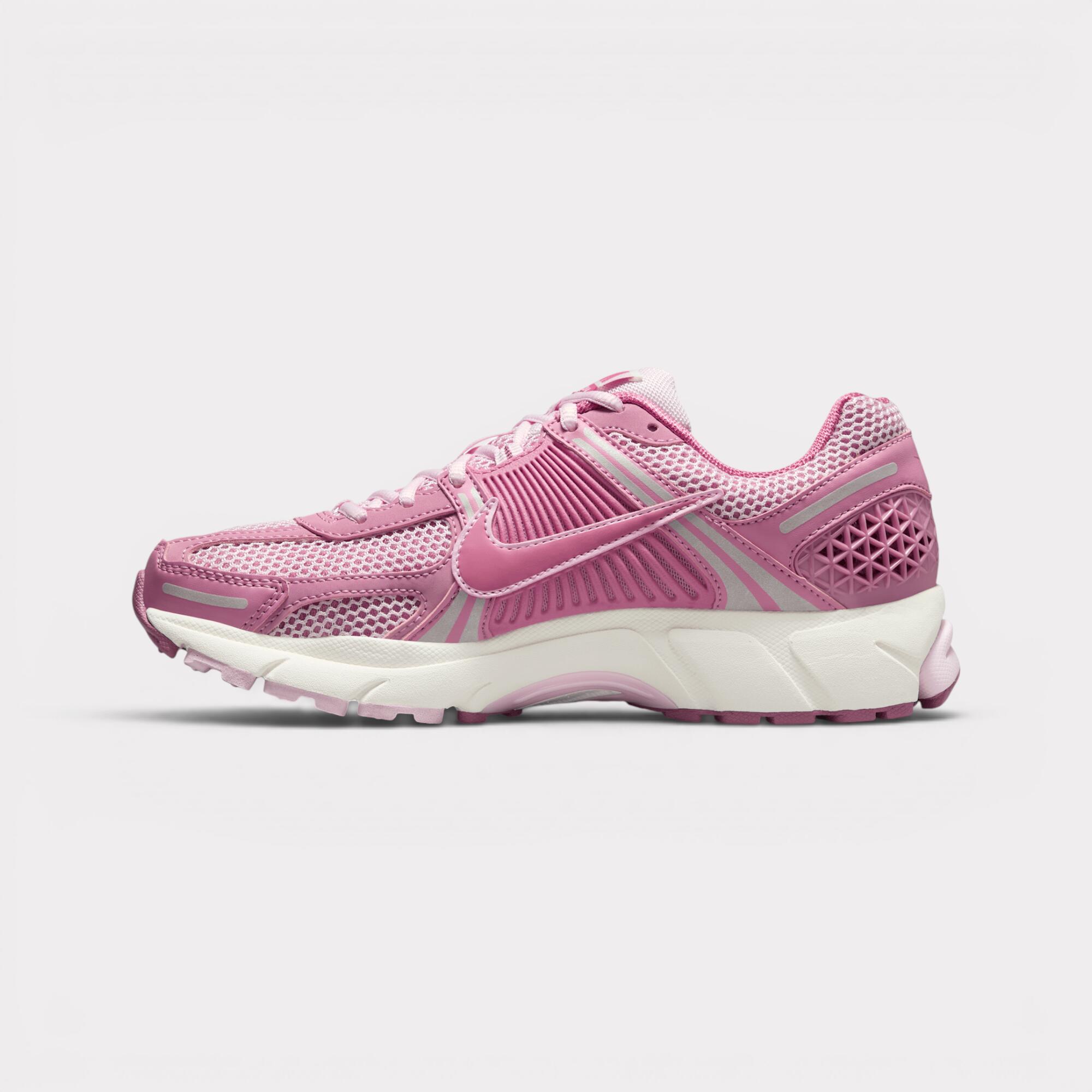 Nike Zoom Vomero 5 - Elemental Pink 3/7