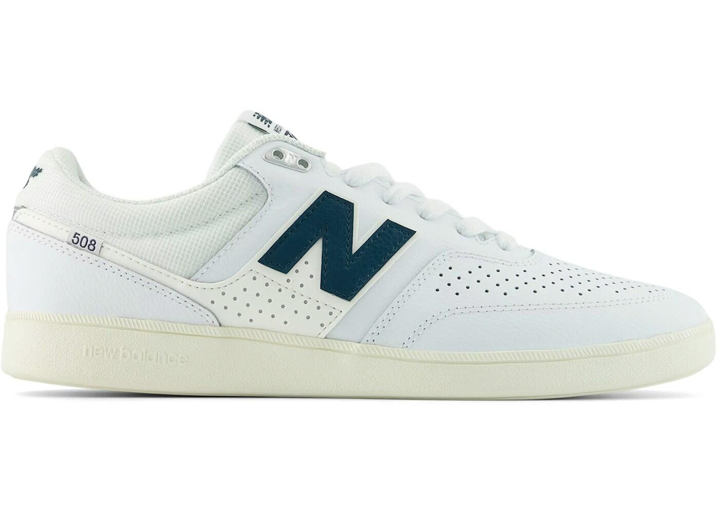 NEW BALANCE picture
